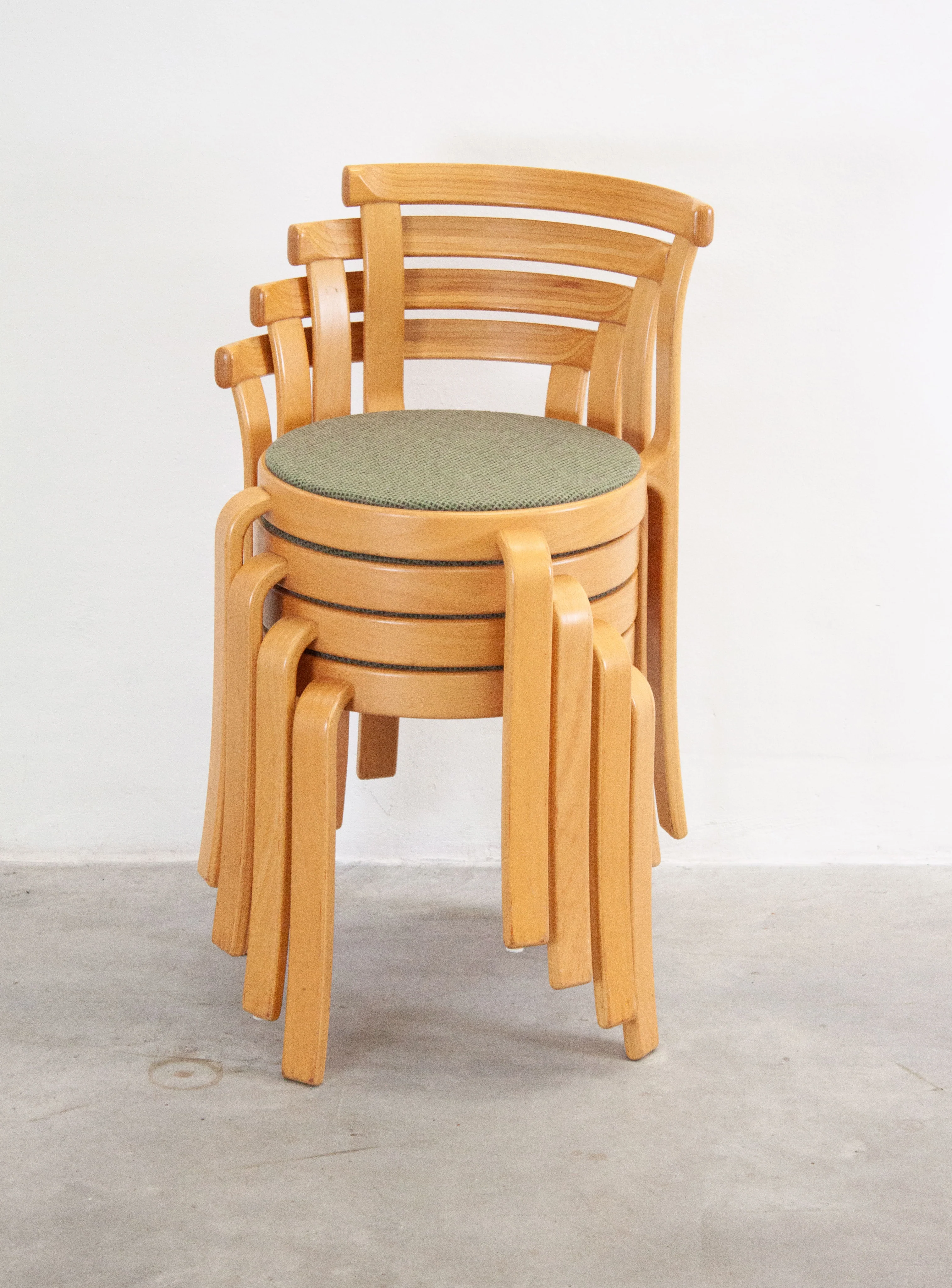 Magnus Olesen 8000 Dining Chairs by Rud Thygesen & Johnny Sørensen (Green) - Image 3