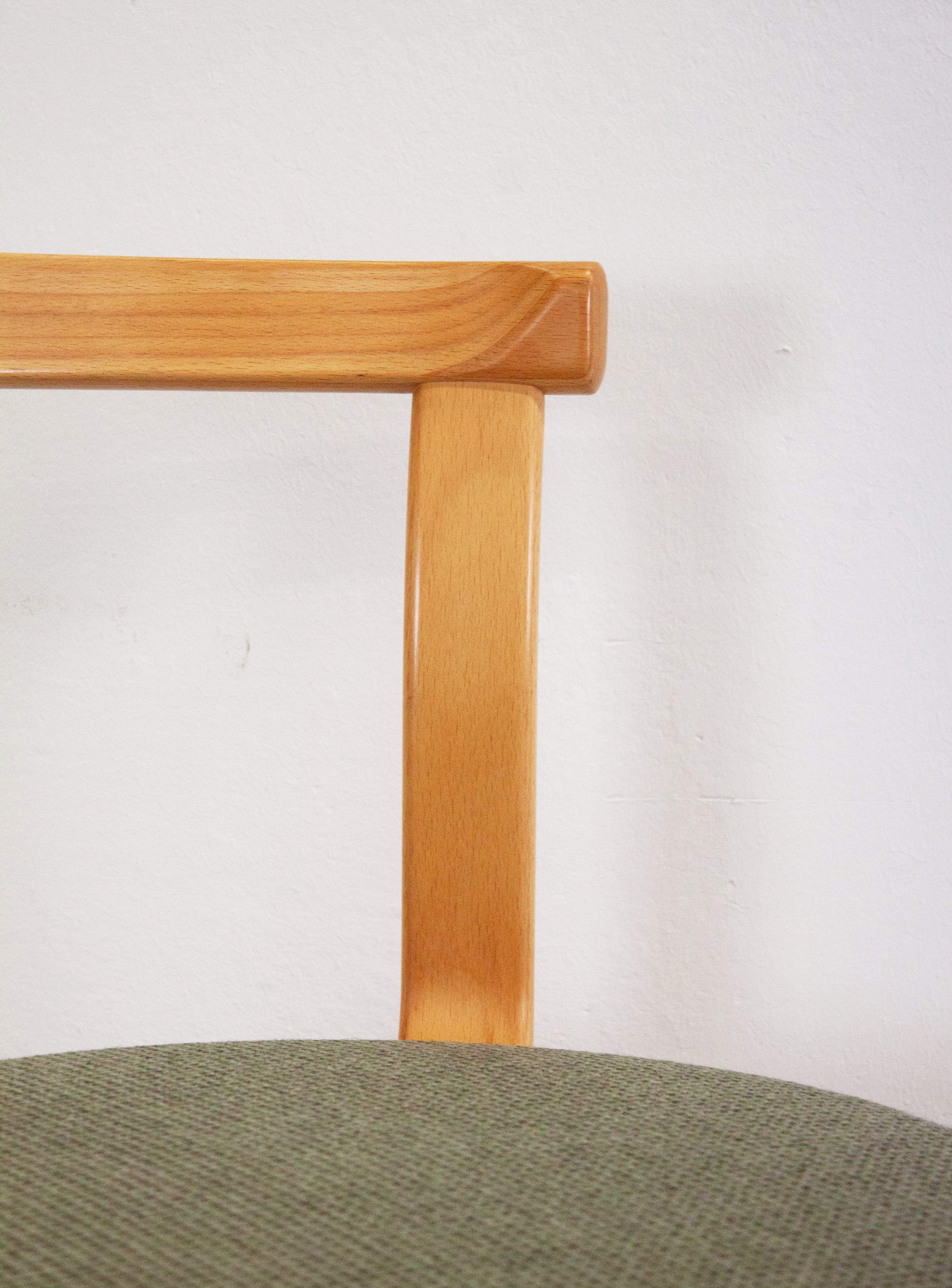 Magnus Olesen 8000 Dining Chairs by Rud Thygesen & Johnny Sørensen (Green) - Image 33
