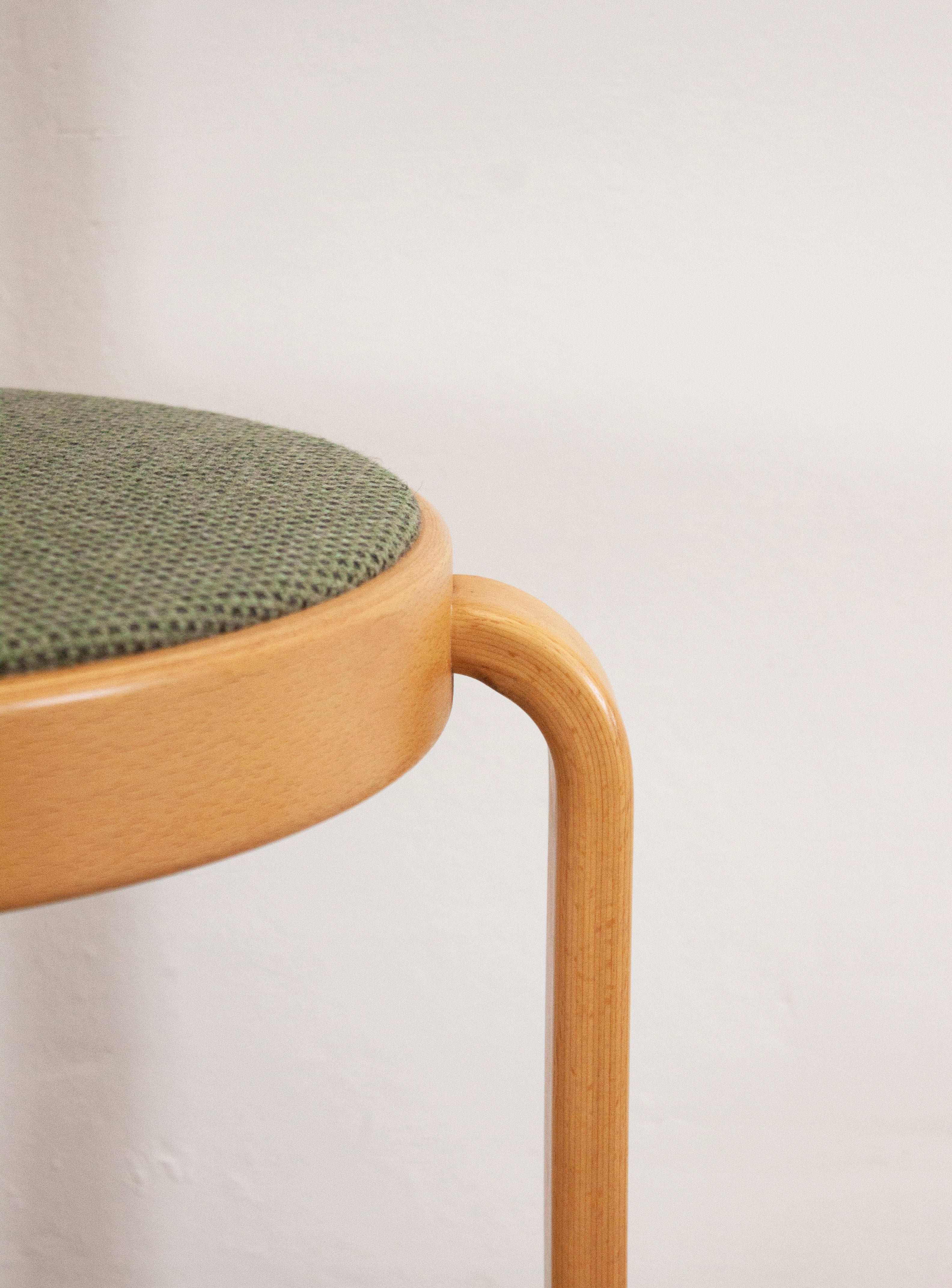 Magnus Olesen 8000 Dining Chairs by Rud Thygesen & Johnny Sørensen (Green) - Image 34