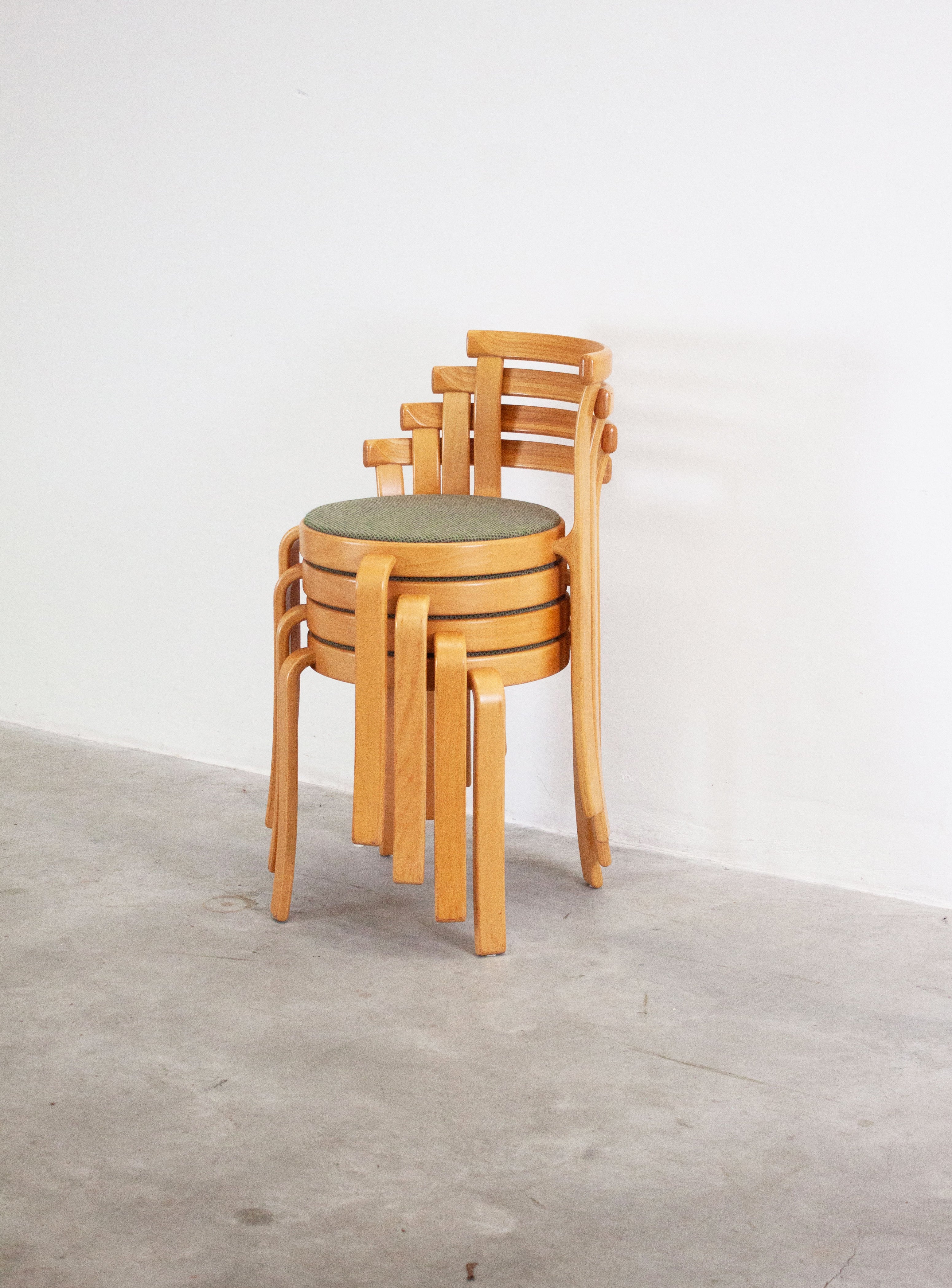 Magnus Olesen 8000 Dining Chairs by Rud Thygesen & Johnny Sørensen (Green) - Image 6