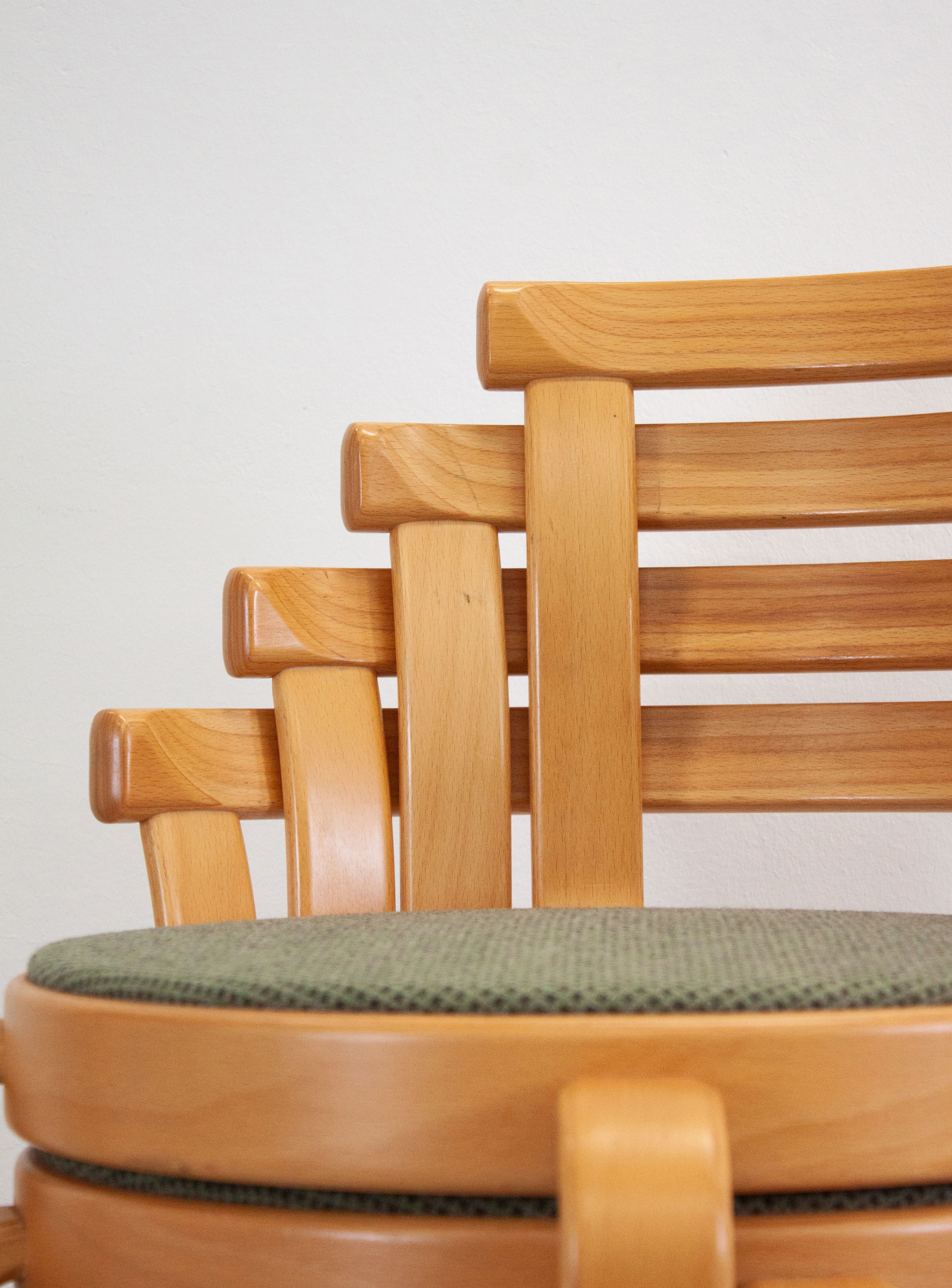 Magnus Olesen 8000 Dining Chairs by Rud Thygesen & Johnny Sørensen (Green) - Image 9