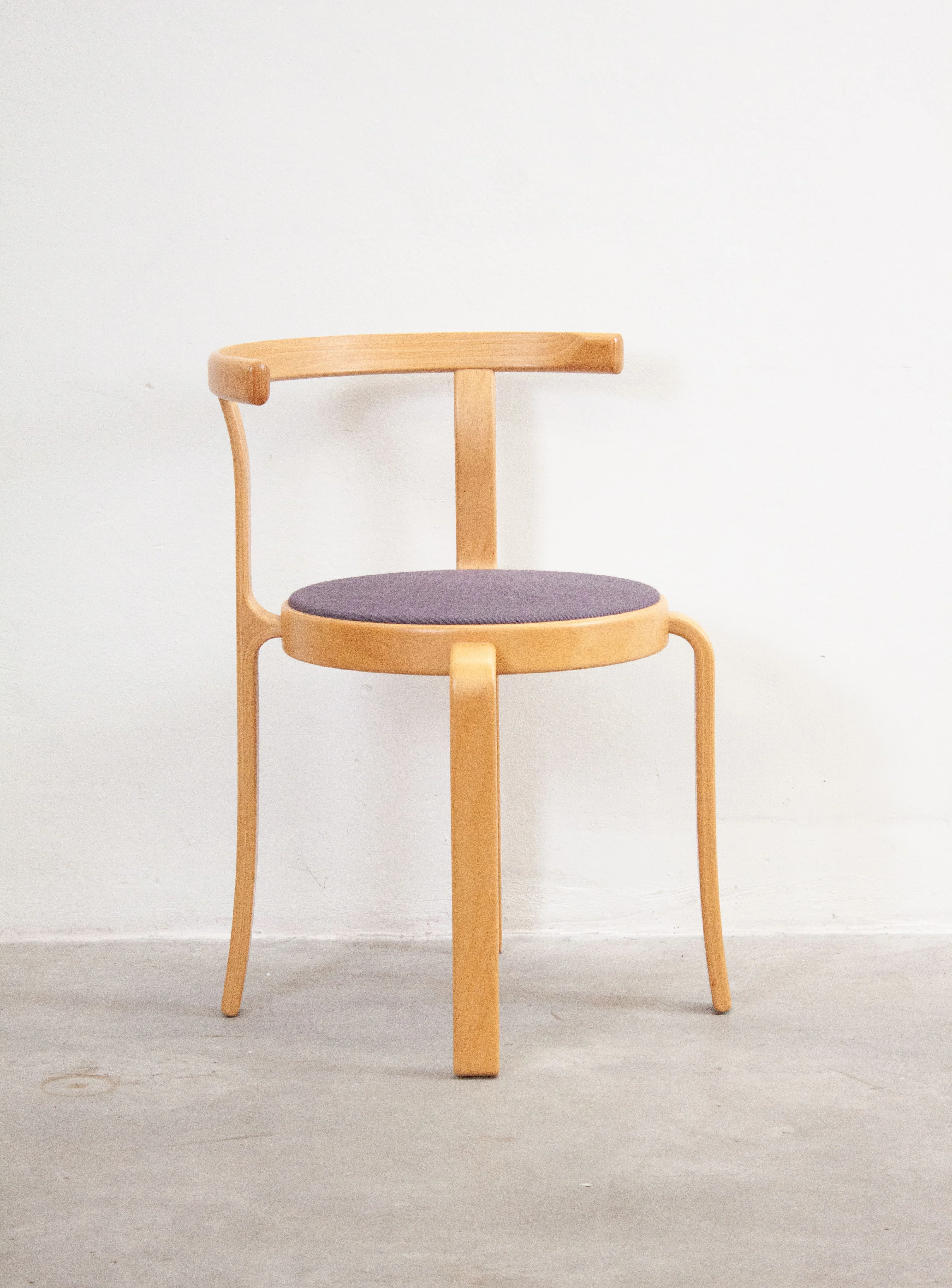 Magnus Olesen 8000 Dining Chairs by Rud Thygesen & Johnny Sørensen (Purple/Grey) - Image 6
