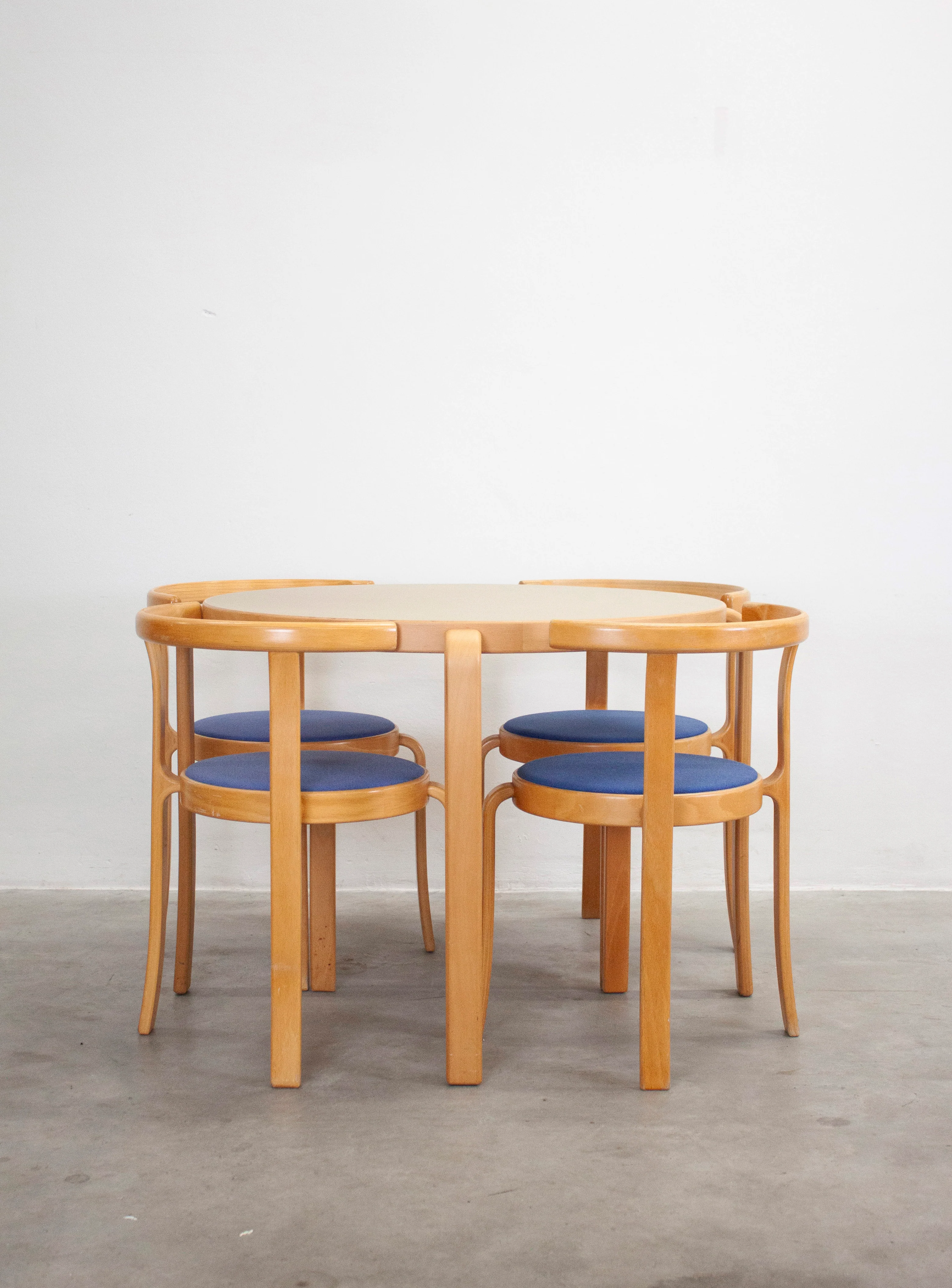 Magnus Olesen 8000 Round Dining Table by Rud Thygesen & Johnny Sørensen (Beige) - Image 2