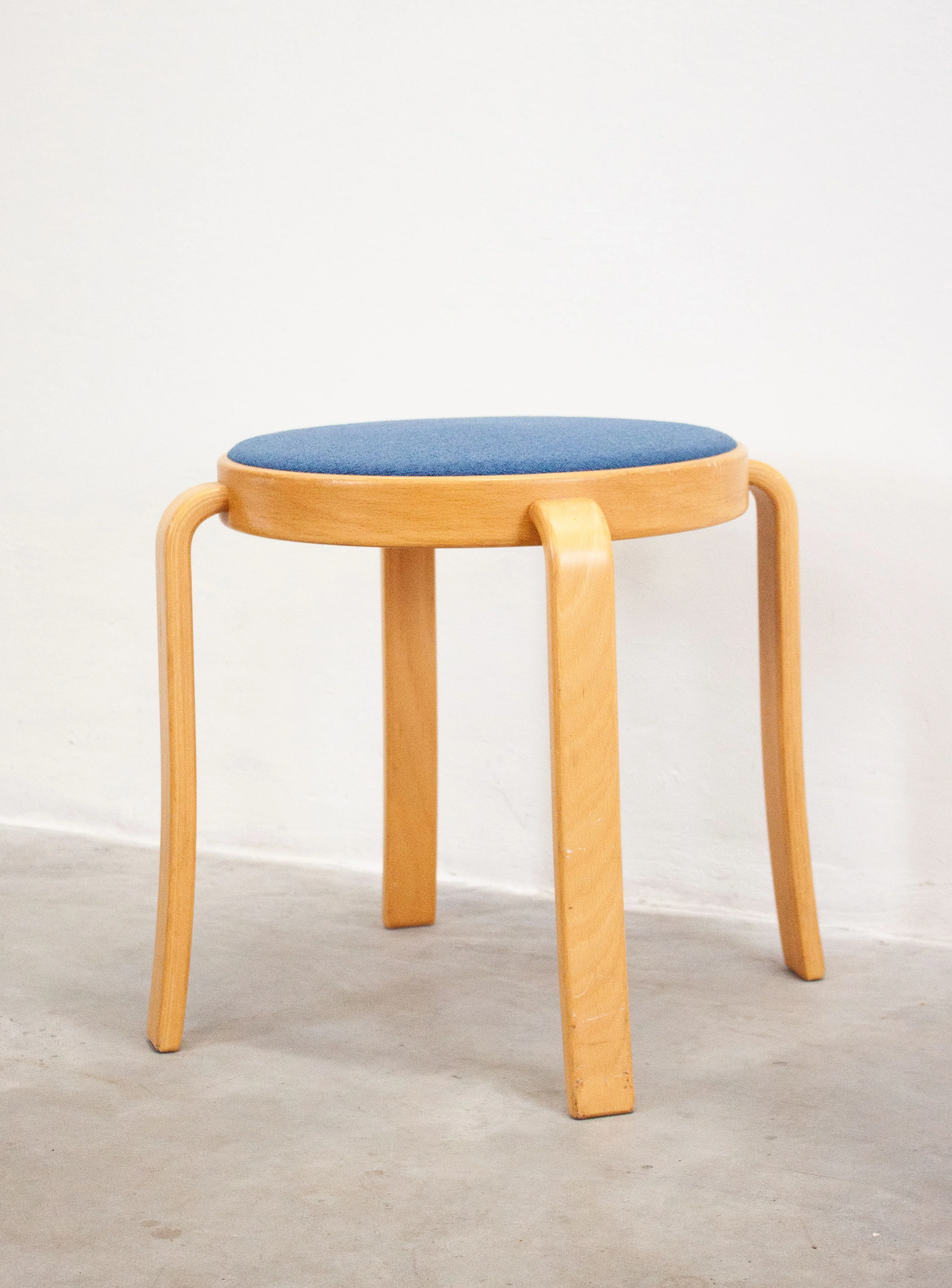 Magnus Olesen 8000 Stool by Rud Thygesen & Johnny Sørensen (Blue) - Image 10
