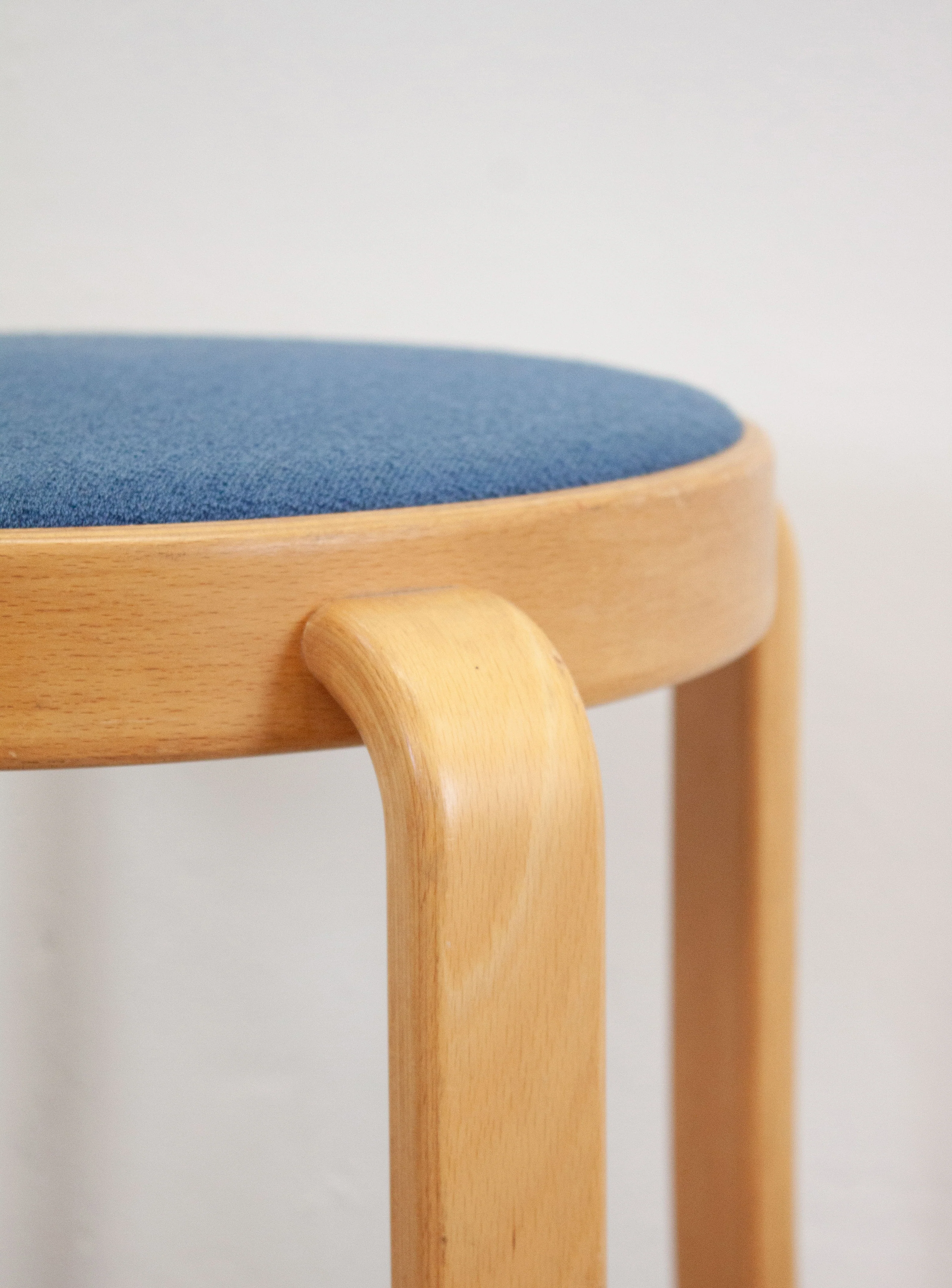 Magnus Olesen 8000 Stool by Rud Thygesen & Johnny Sørensen (Blue) - Image 12