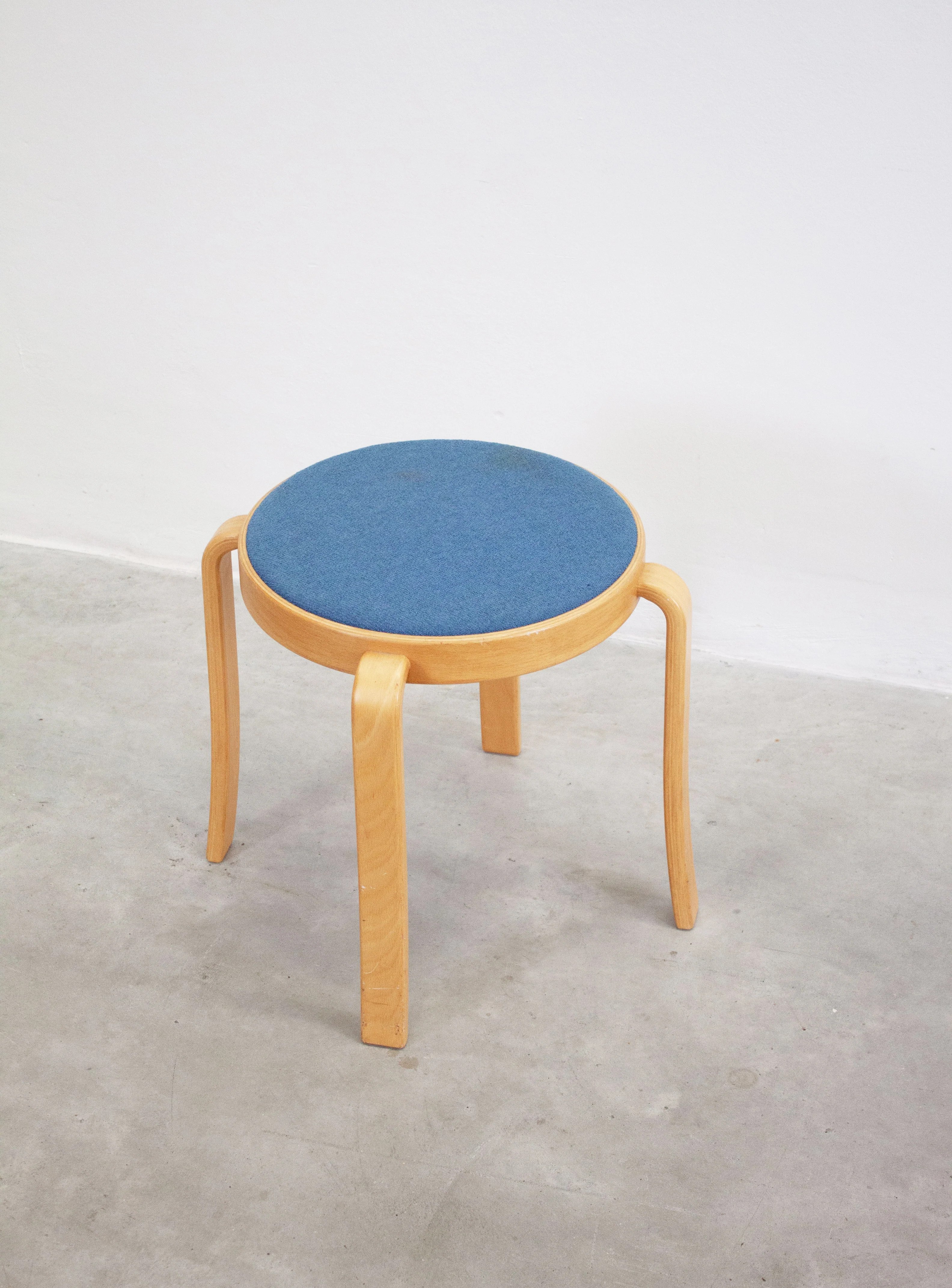 Magnus Olesen 8000 Stool by Rud Thygesen & Johnny Sørensen (Blue) - Image 5