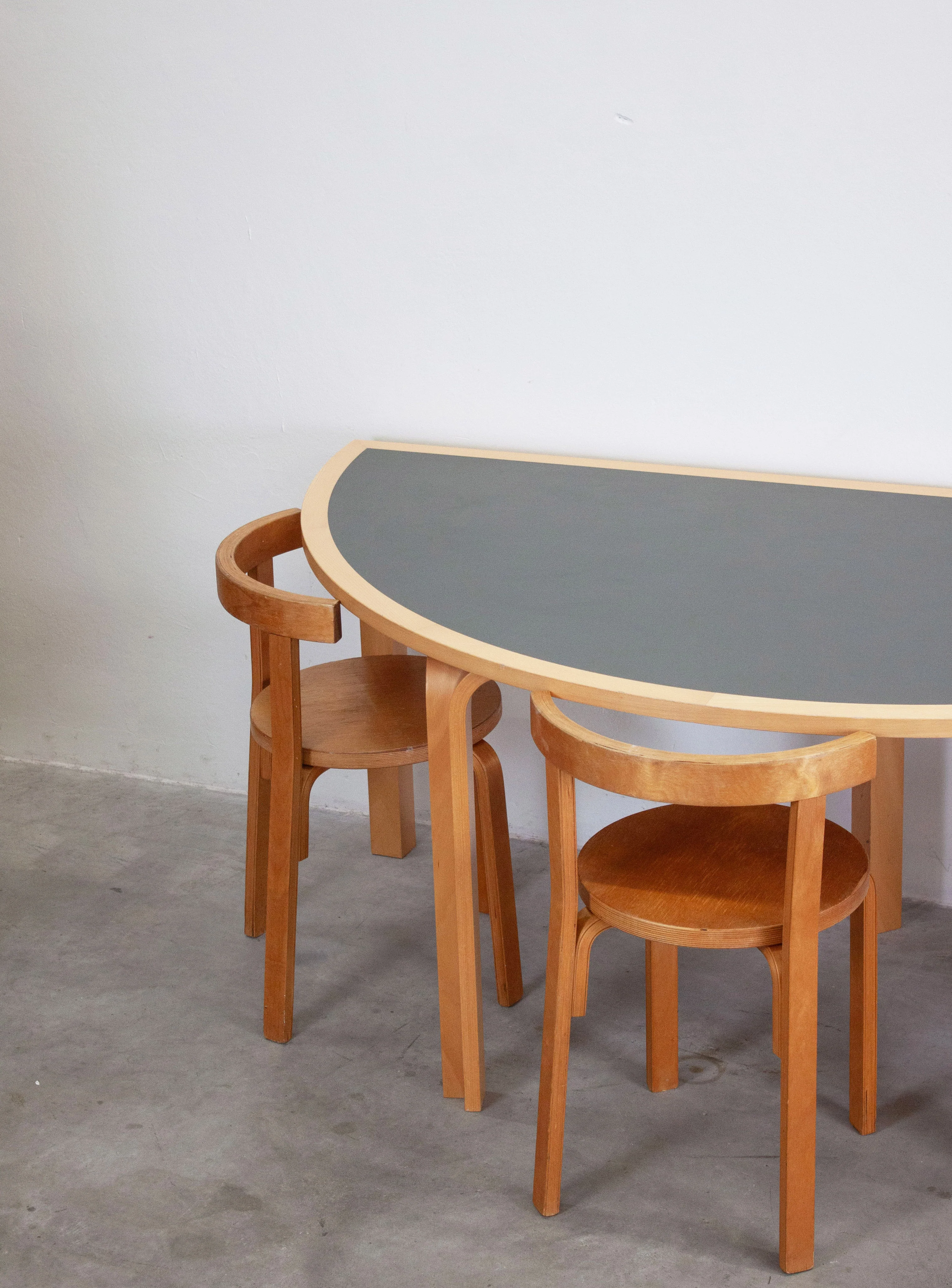 Magnus Olesen Half Round Dining Table by Rud Thygesen & Johnny Sørensen (Dark Grey) - Image 15
