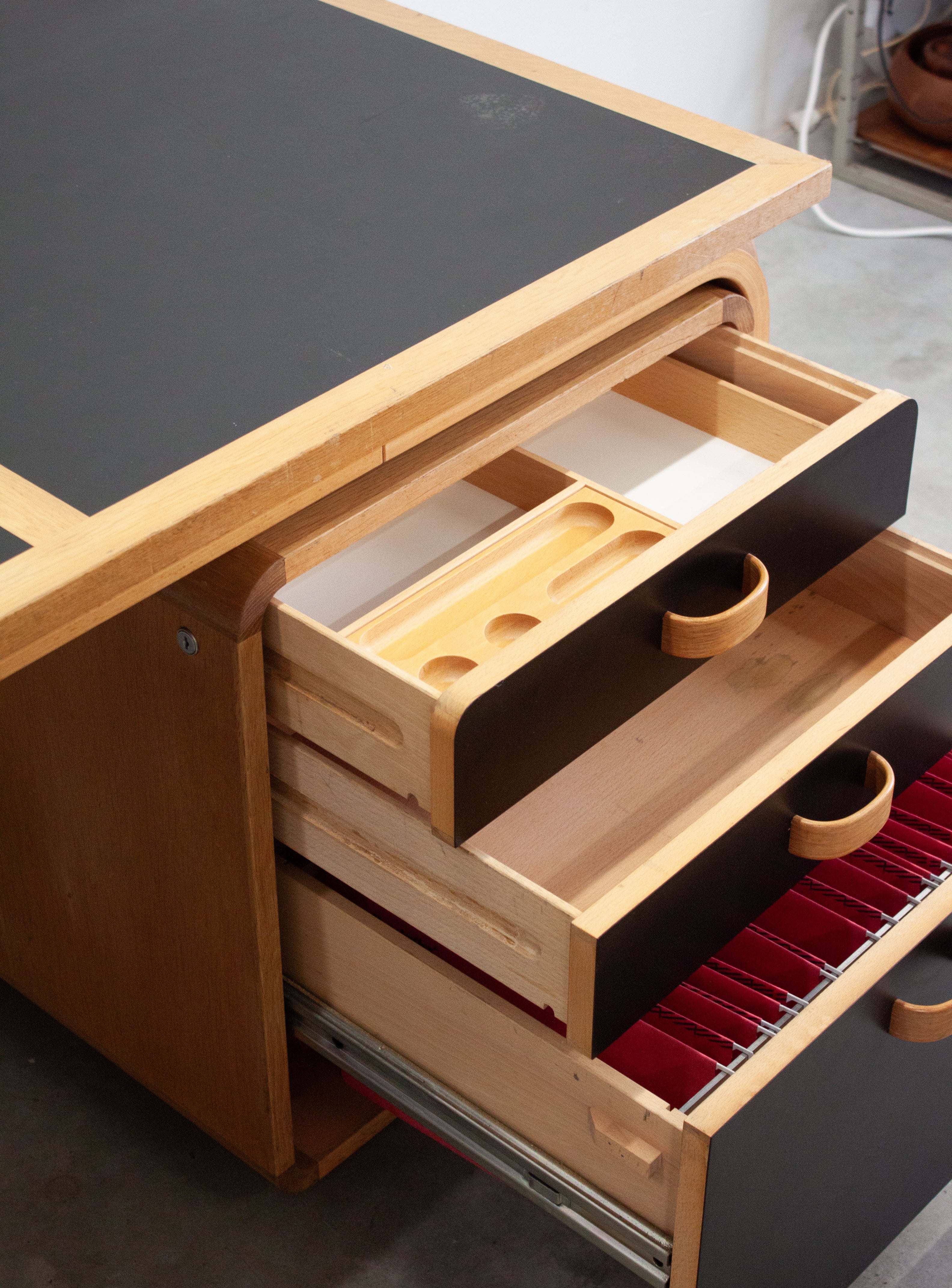 Magnus Olesen Large Desk by Rud Thygesen & Johnny Sørensen (Black) - Image 13