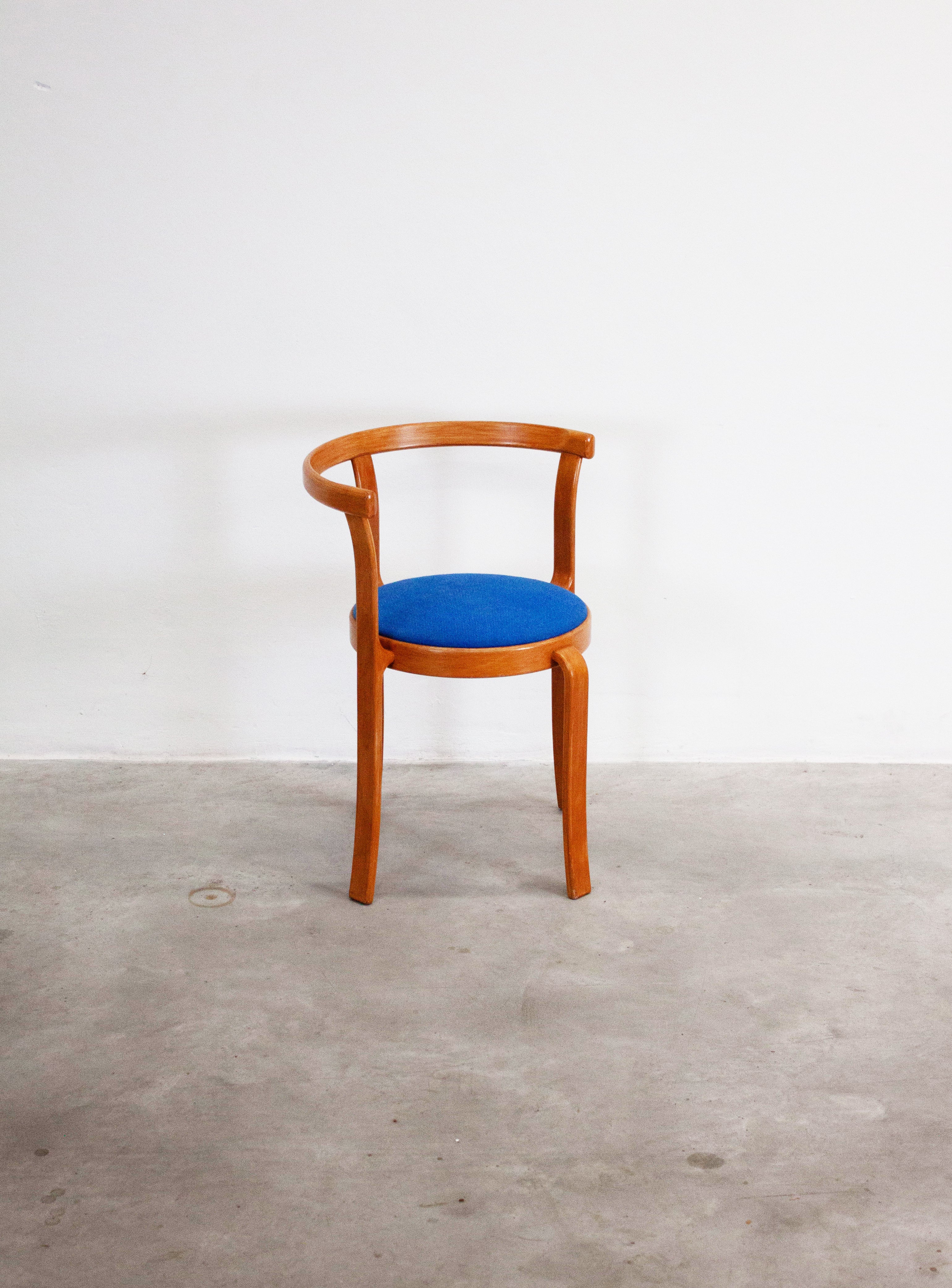 Magnus Olesen Model 8000 Dining Chair by Rud Thygesen & Johnny Sørensen (Blue) - Image 17