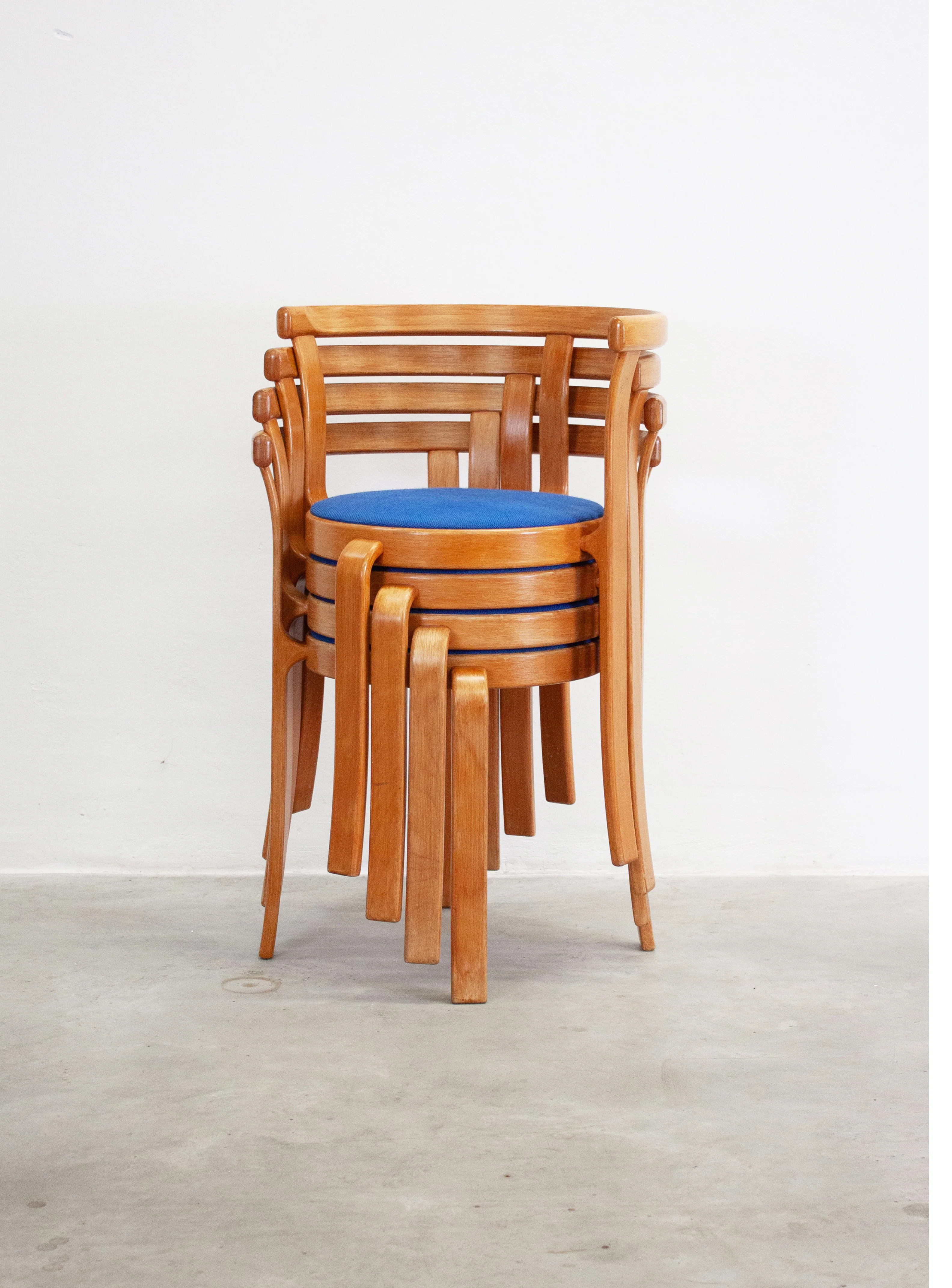 Magnus Olesen Model 8000 Dining Chair by Rud Thygesen & Johnny Sørensen (Blue) - Image 26