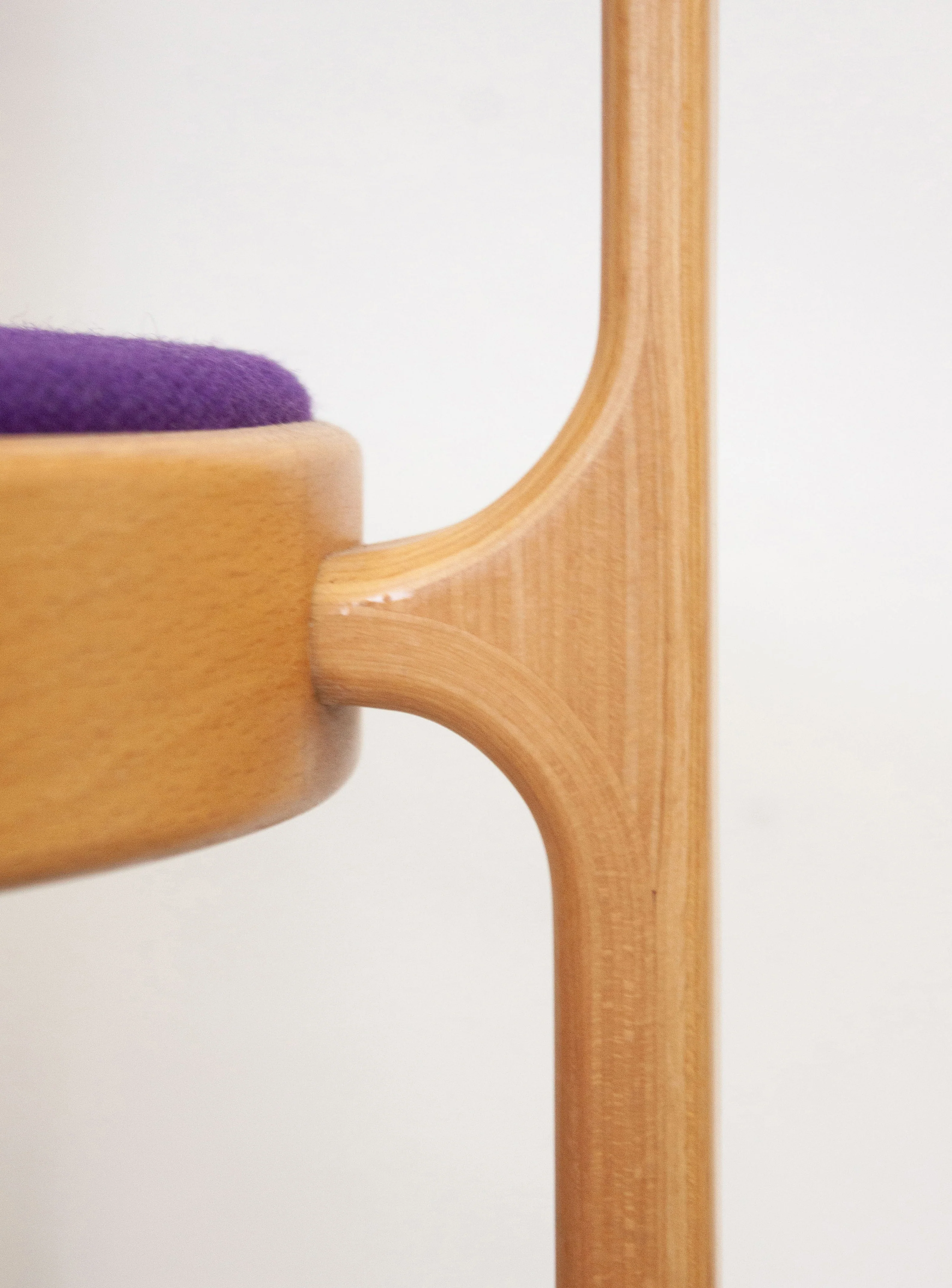 Magnus Olesen Model 8000 Dining Chair by Rud Thygesen & Johnny Sørensen (Purple) - Image 6