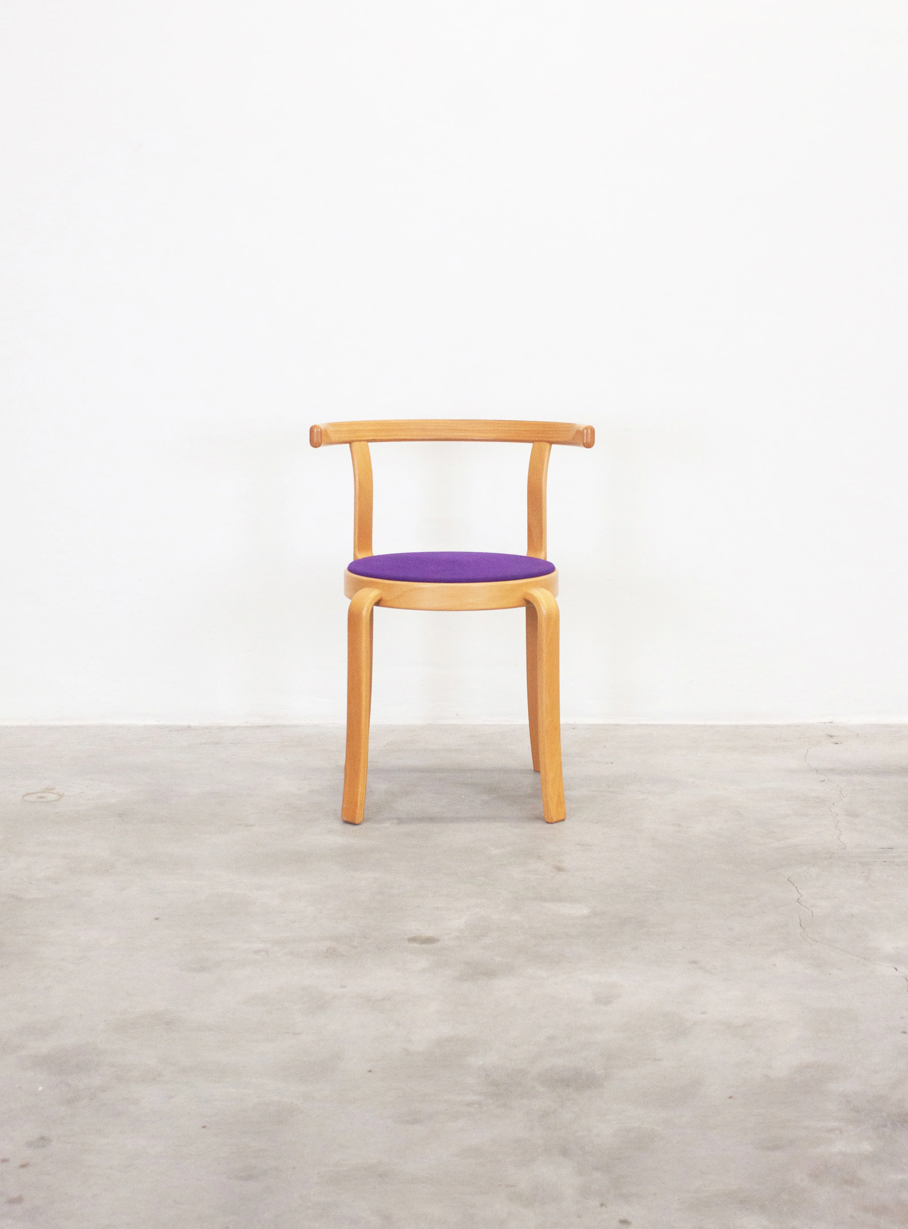 Magnus Olesen Model 8000 Dining Chair by Rud Thygesen & Johnny Sørensen (Purple) - Image 9