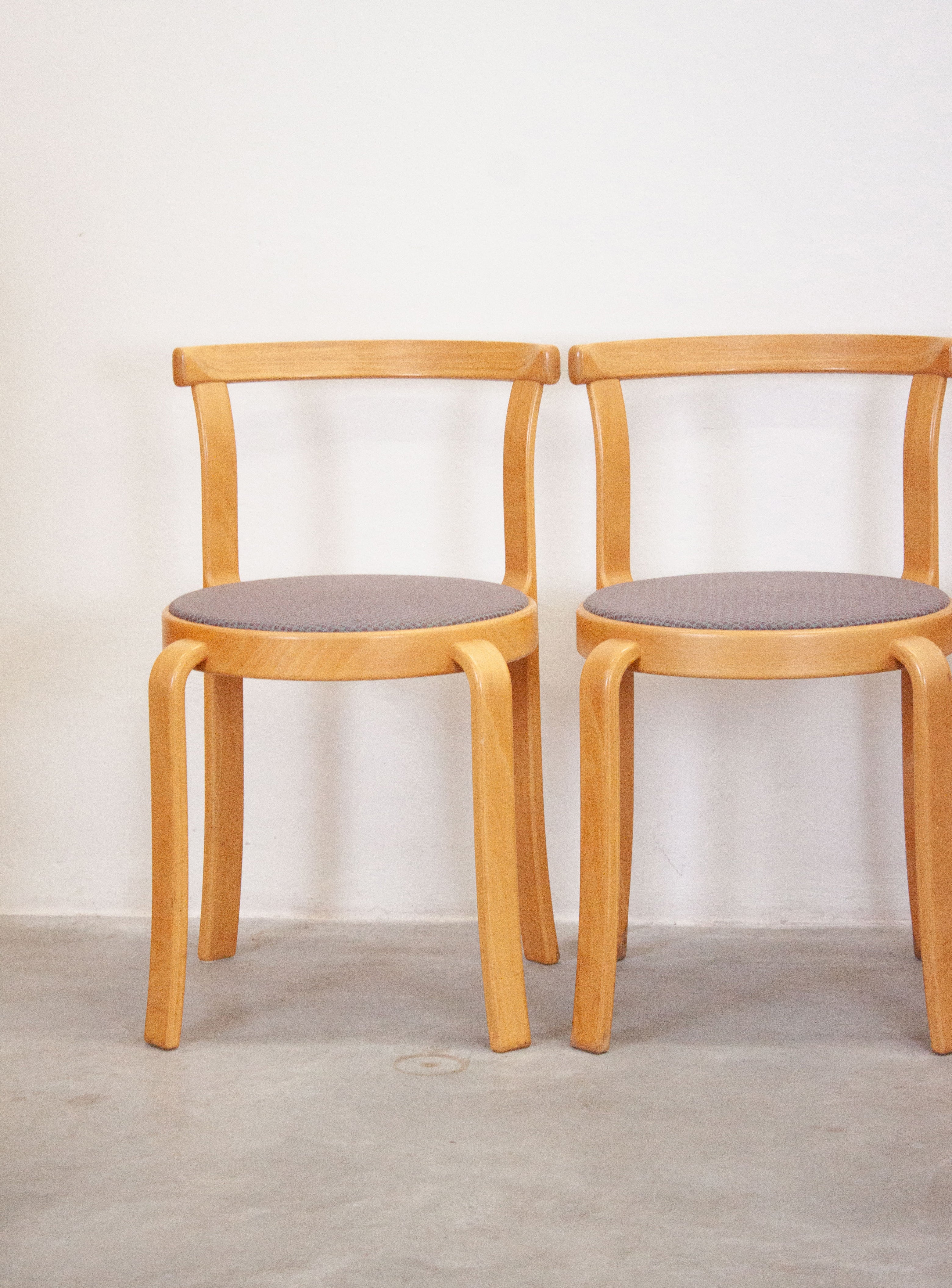 Magnus Olesen Model 8000 Dining Chairs by Rud Thygesen & Johnny Sørensen - Image 19