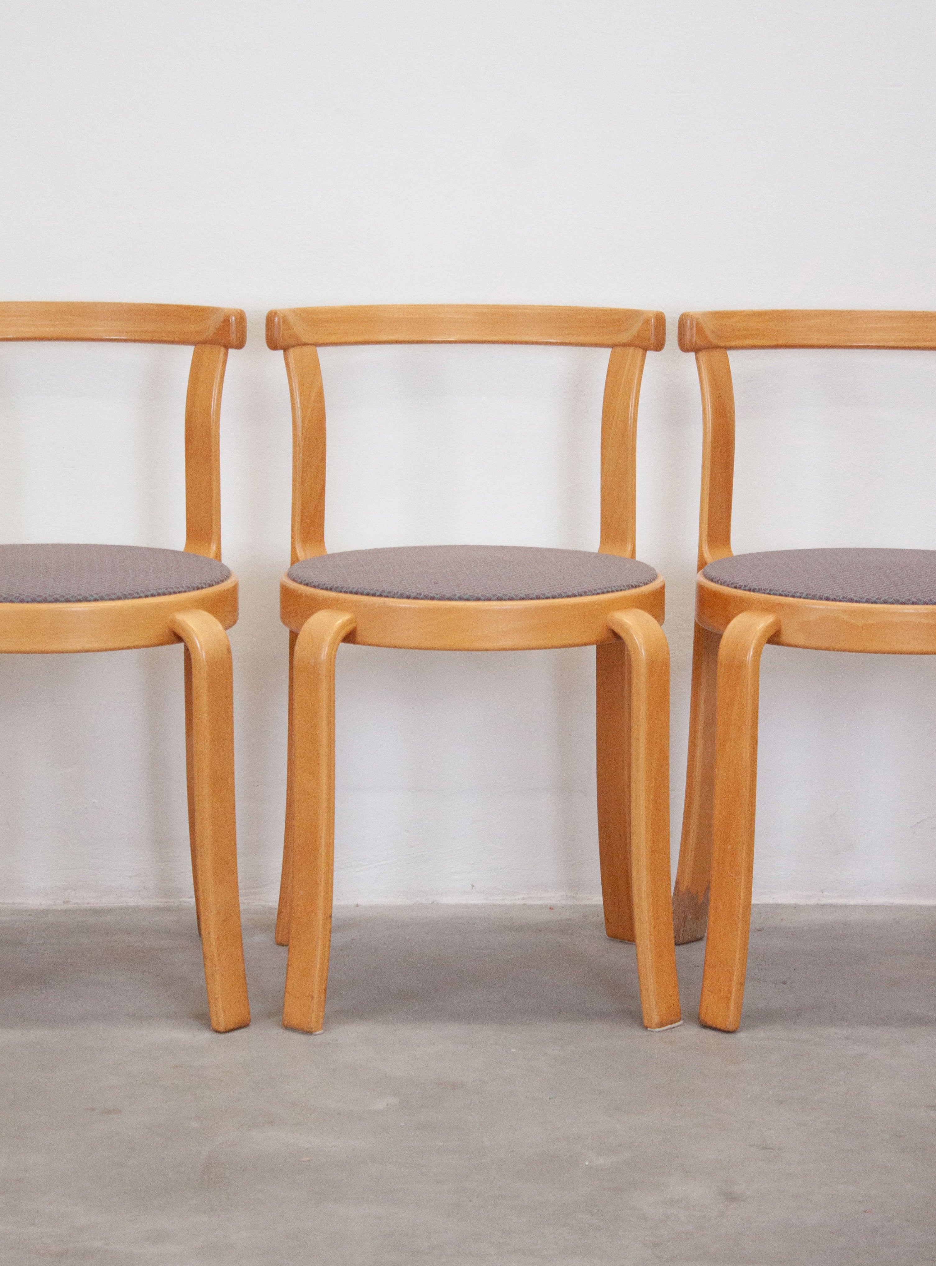 Magnus Olesen Model 8000 Dining Chairs by Rud Thygesen & Johnny Sørensen - Image 20