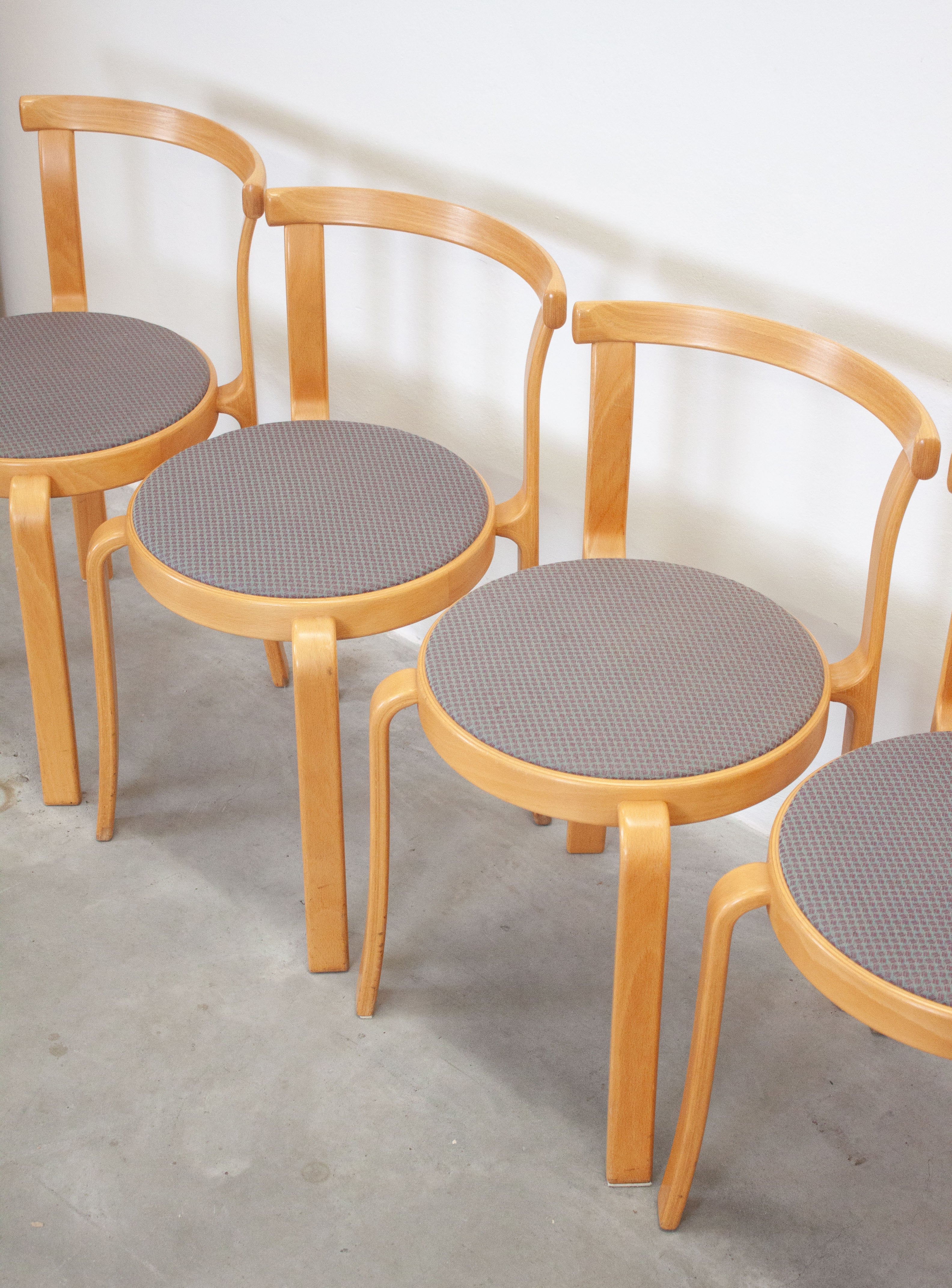 Magnus Olesen Model 8000 Dining Chairs by Rud Thygesen & Johnny Sørensen - Image 22