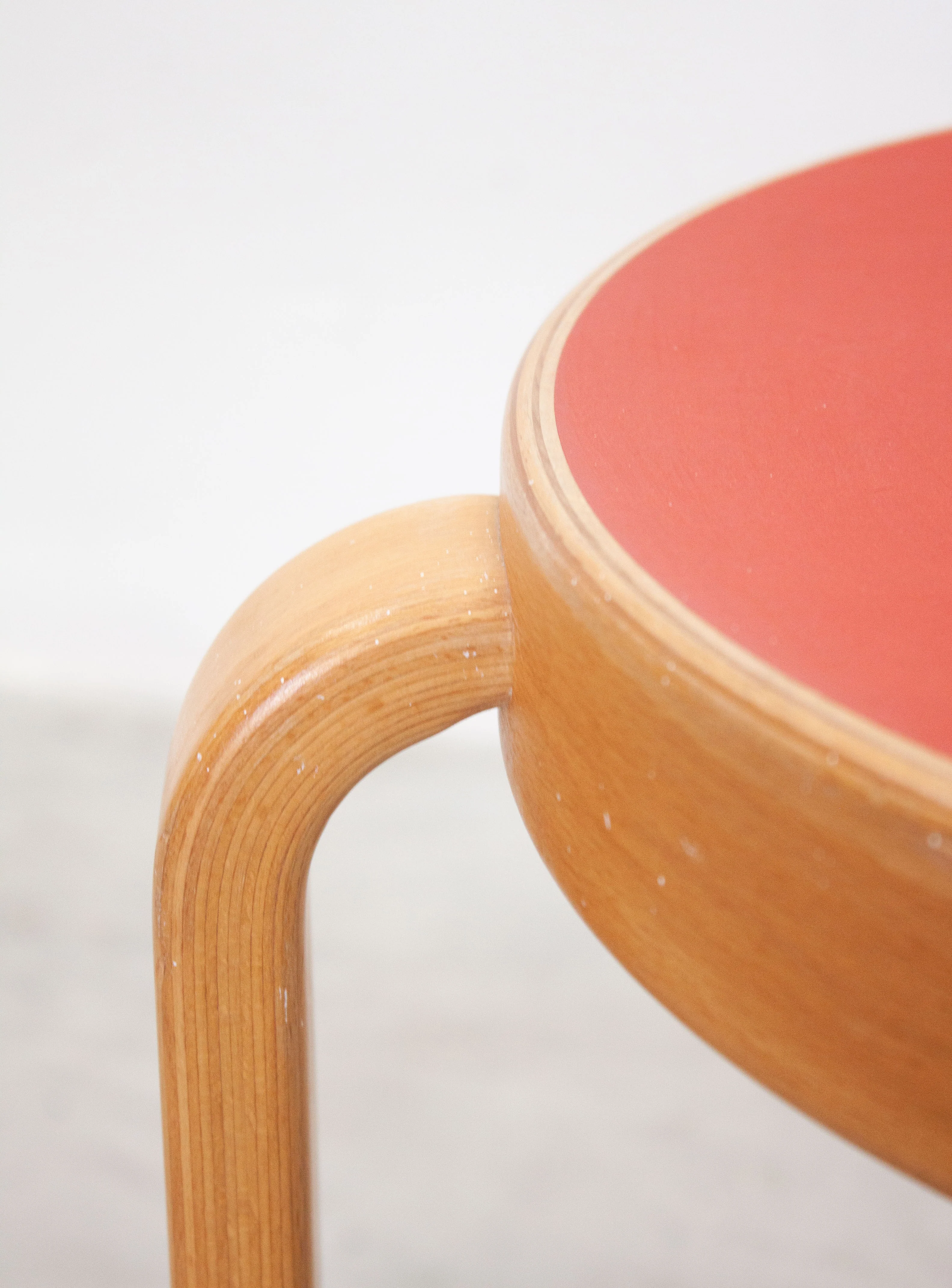Magnus Olesen Model 8000 Kids Dining Chair by Rud Thygesen & Johnny Sørensen (Red) - Image 4