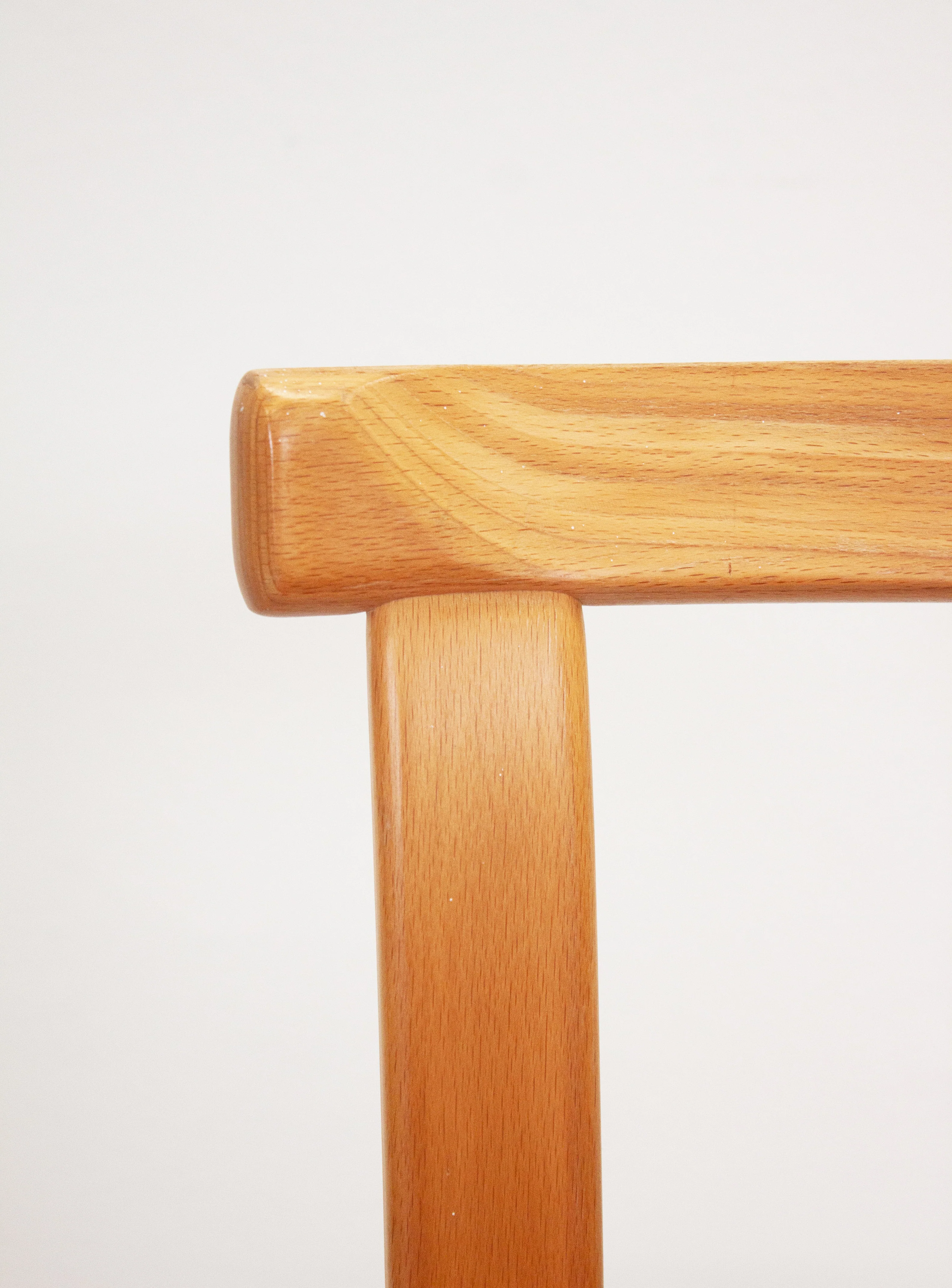 Magnus Olesen Model 8000 Kids Dining Chair by Rud Thygesen & Johnny Sørensen (Red) - Image 8