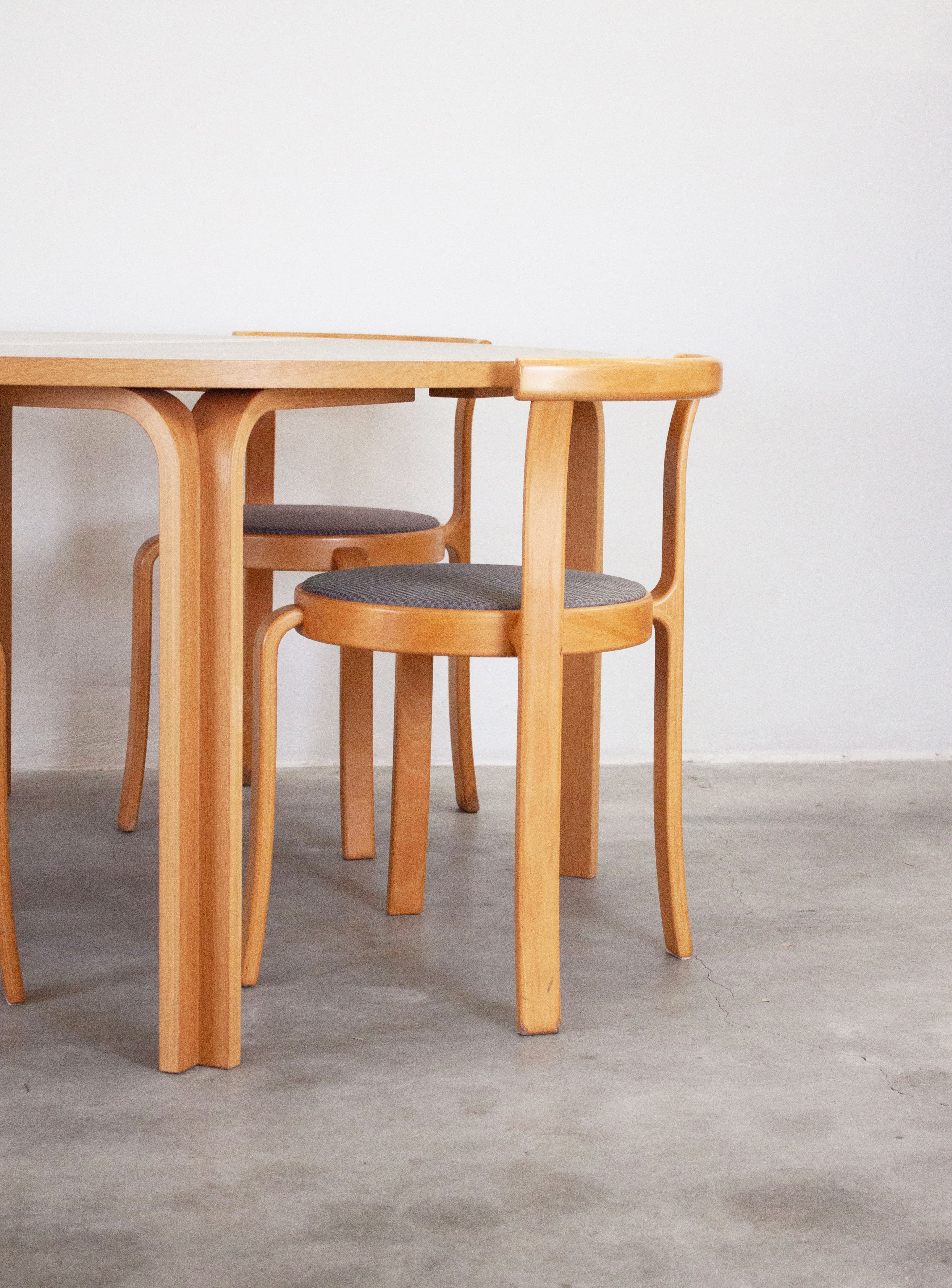 Magnus Olesen Round Dining Table by Rud Thygesen & Johnny Sørensen (Grey) - Image 13