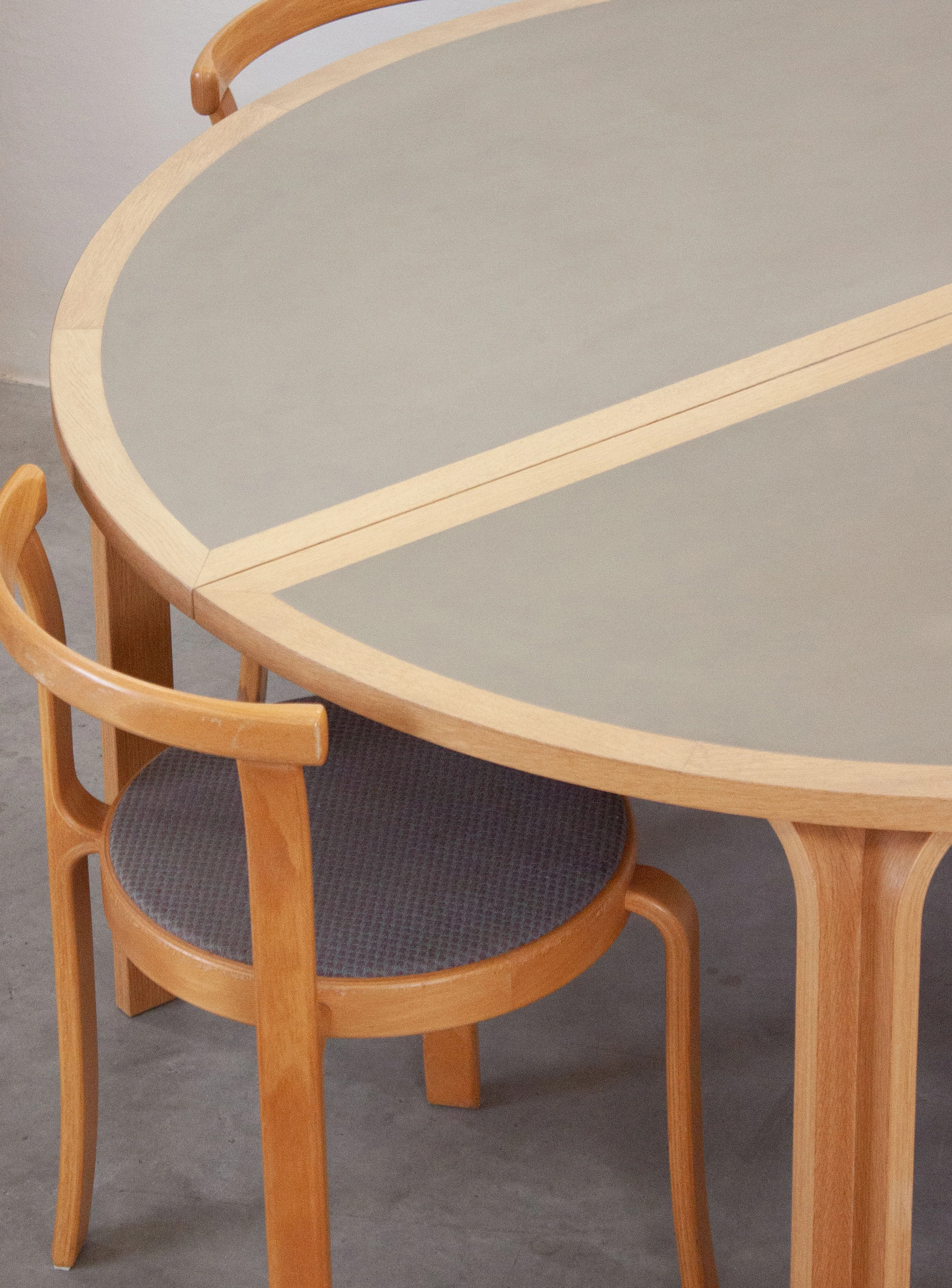 Magnus Olesen Round Dining Table by Rud Thygesen & Johnny Sørensen (Grey) - Image 14