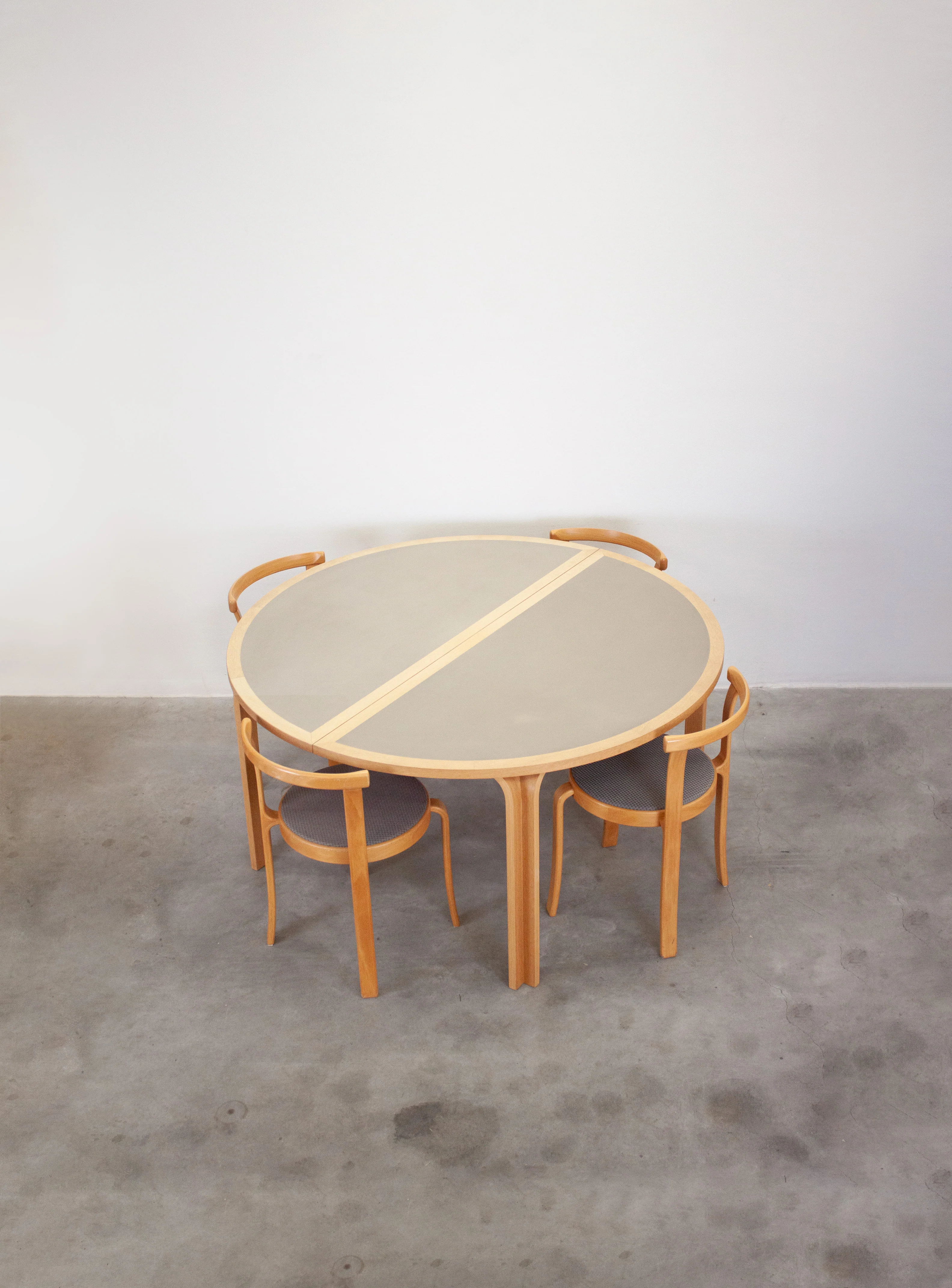Magnus Olesen Round Dining Table by Rud Thygesen & Johnny Sørensen (Grey) - Image 4