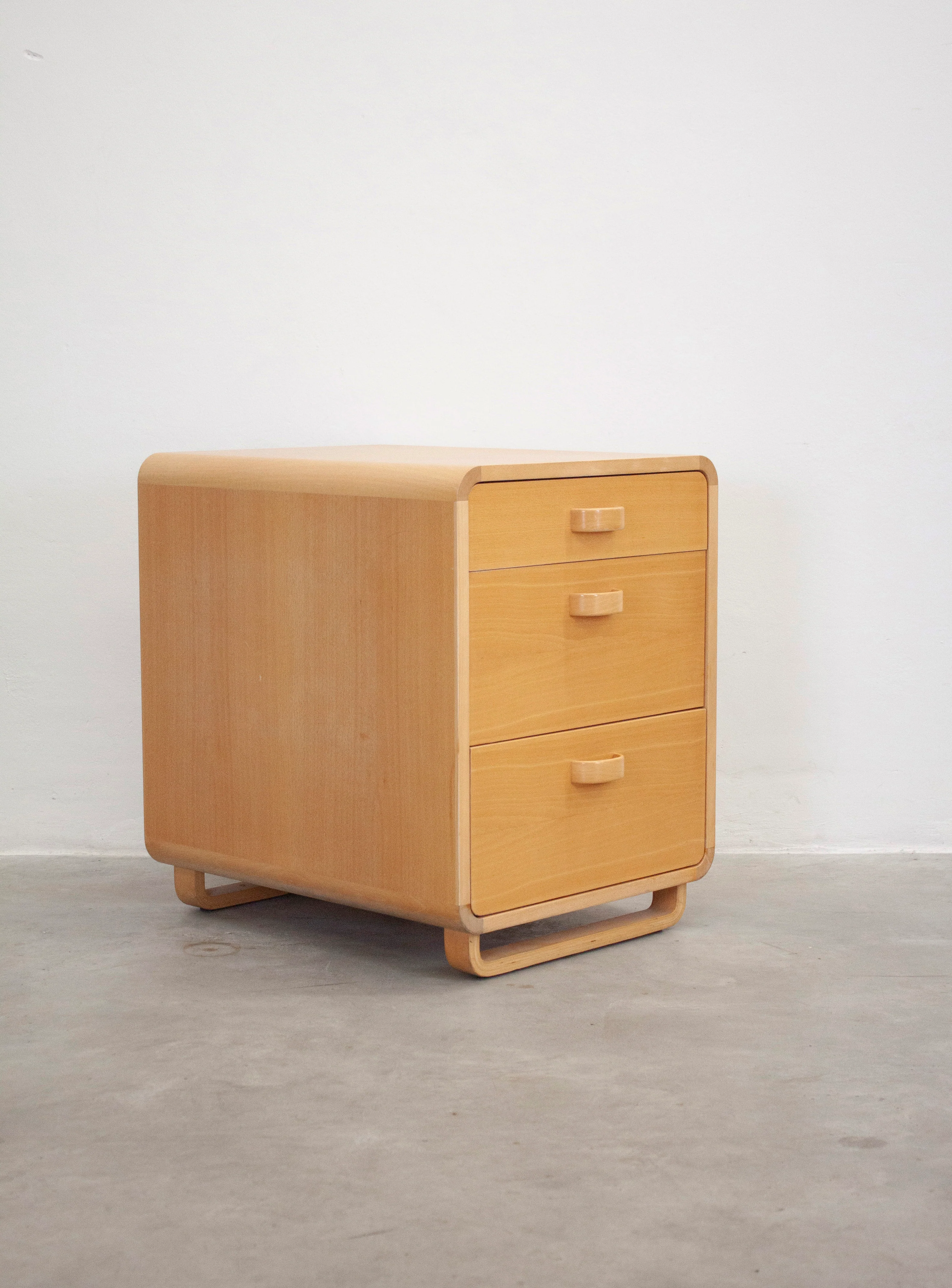 Magnus Olesen Writing Desk by Rud Thygesen & Johnny Sørensen (Black) - Image 38