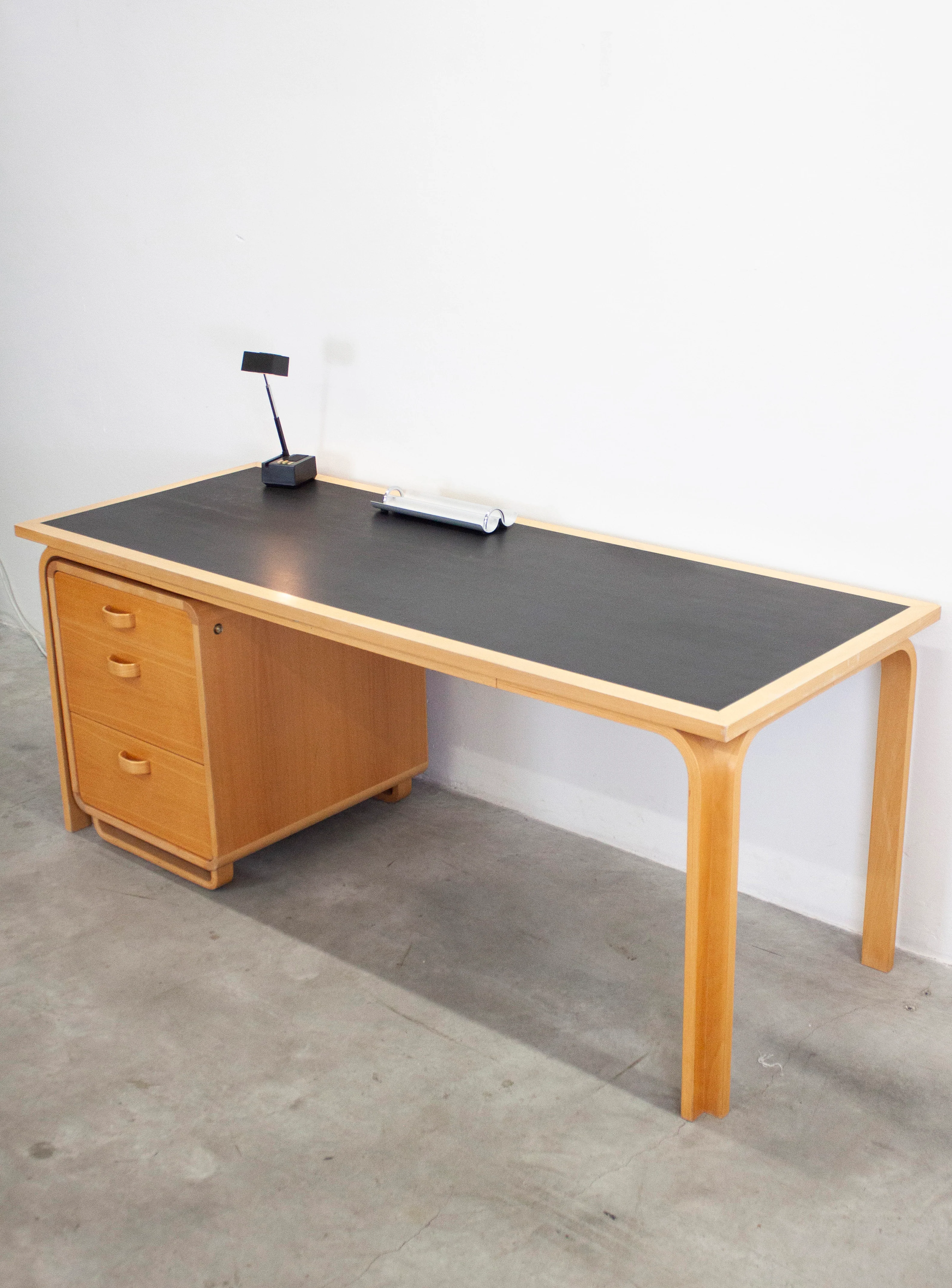 Magnus Olesen Writing Desk by Rud Thygesen & Johnny Sørensen (Black) - Image 6