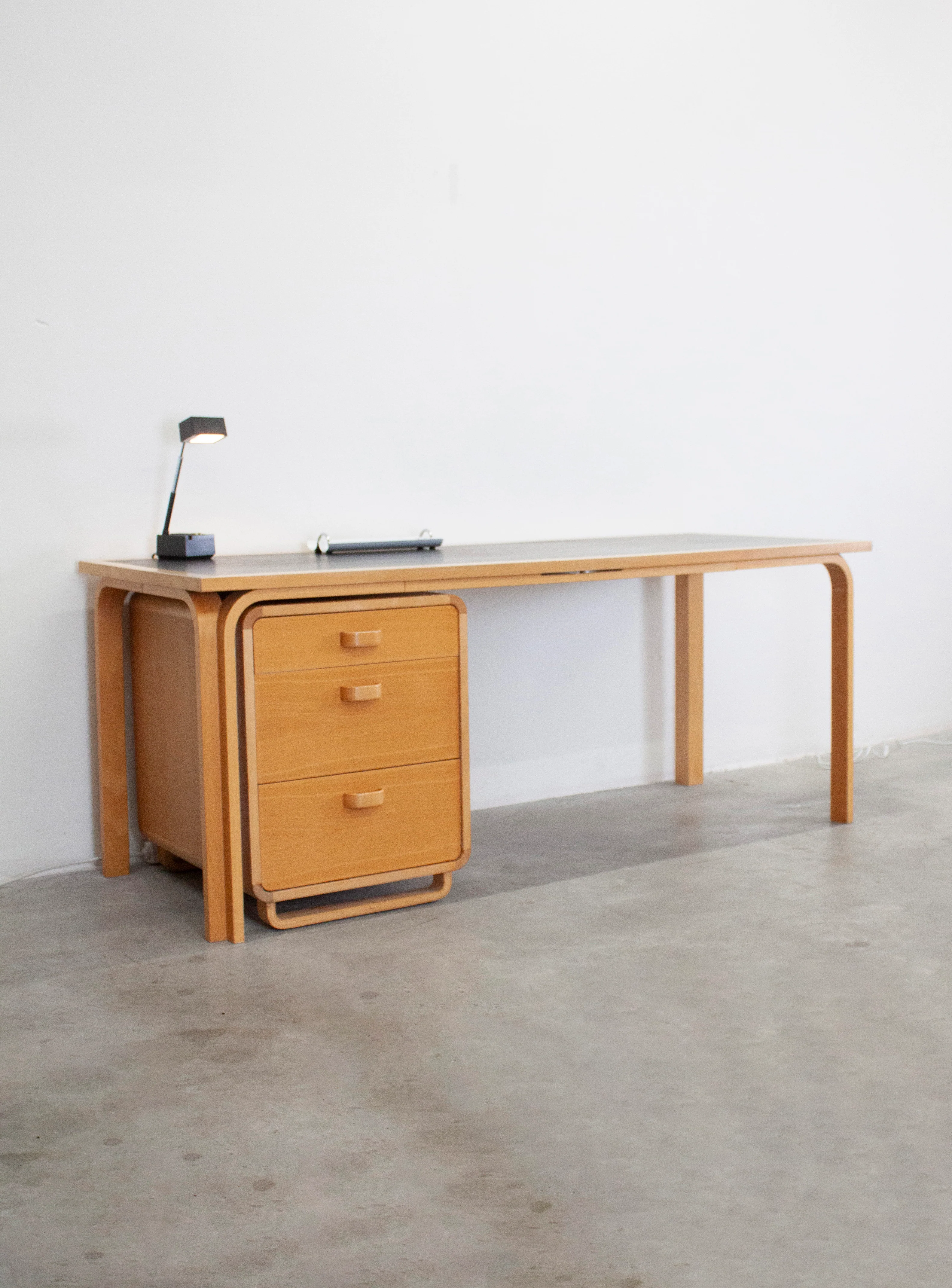 Magnus Olesen Writing Desk by Rud Thygesen & Johnny Sørensen (Black) - Image 9