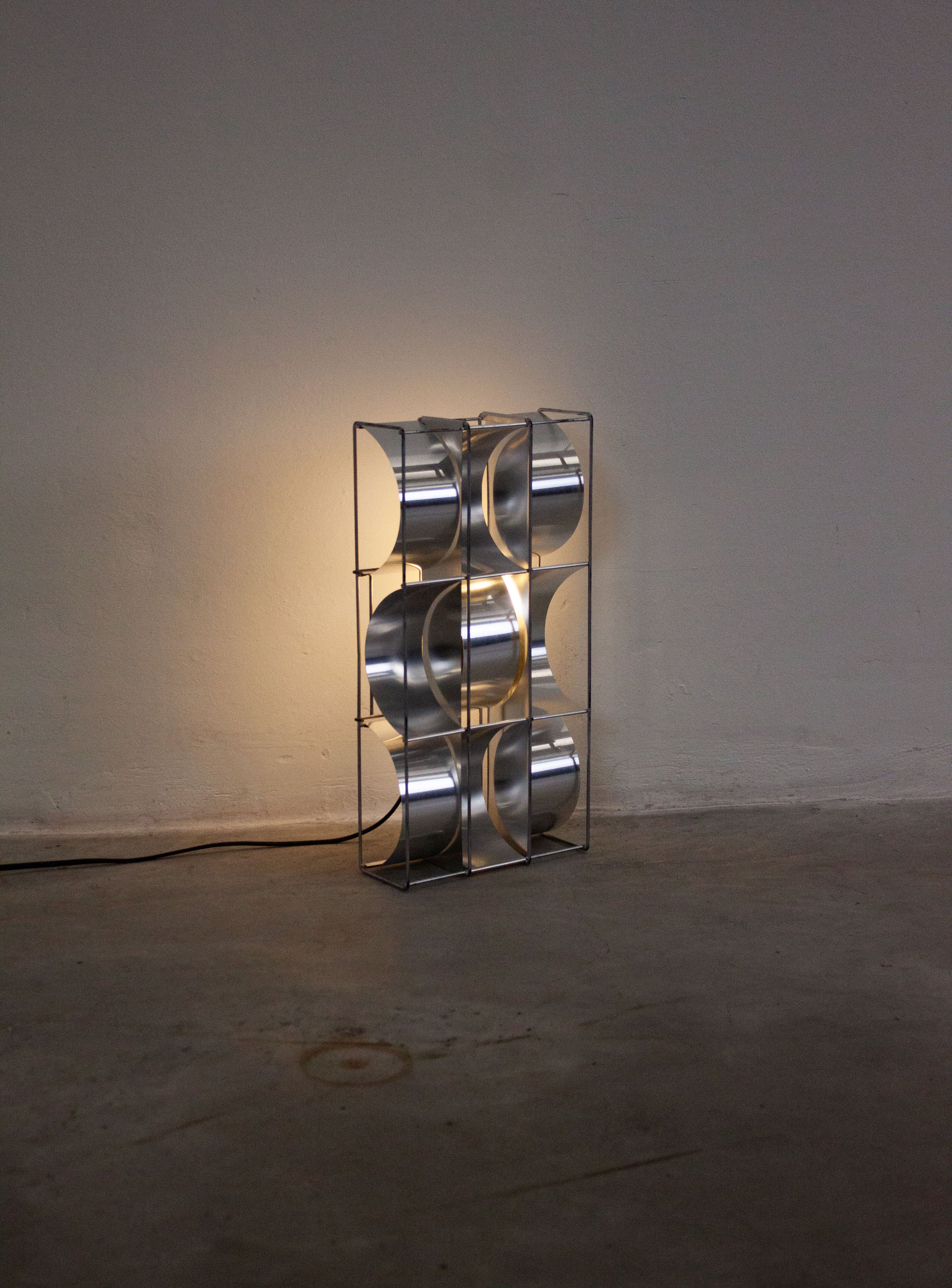 Max Sauze Alpha Wall or Desk Lamp - Image 11