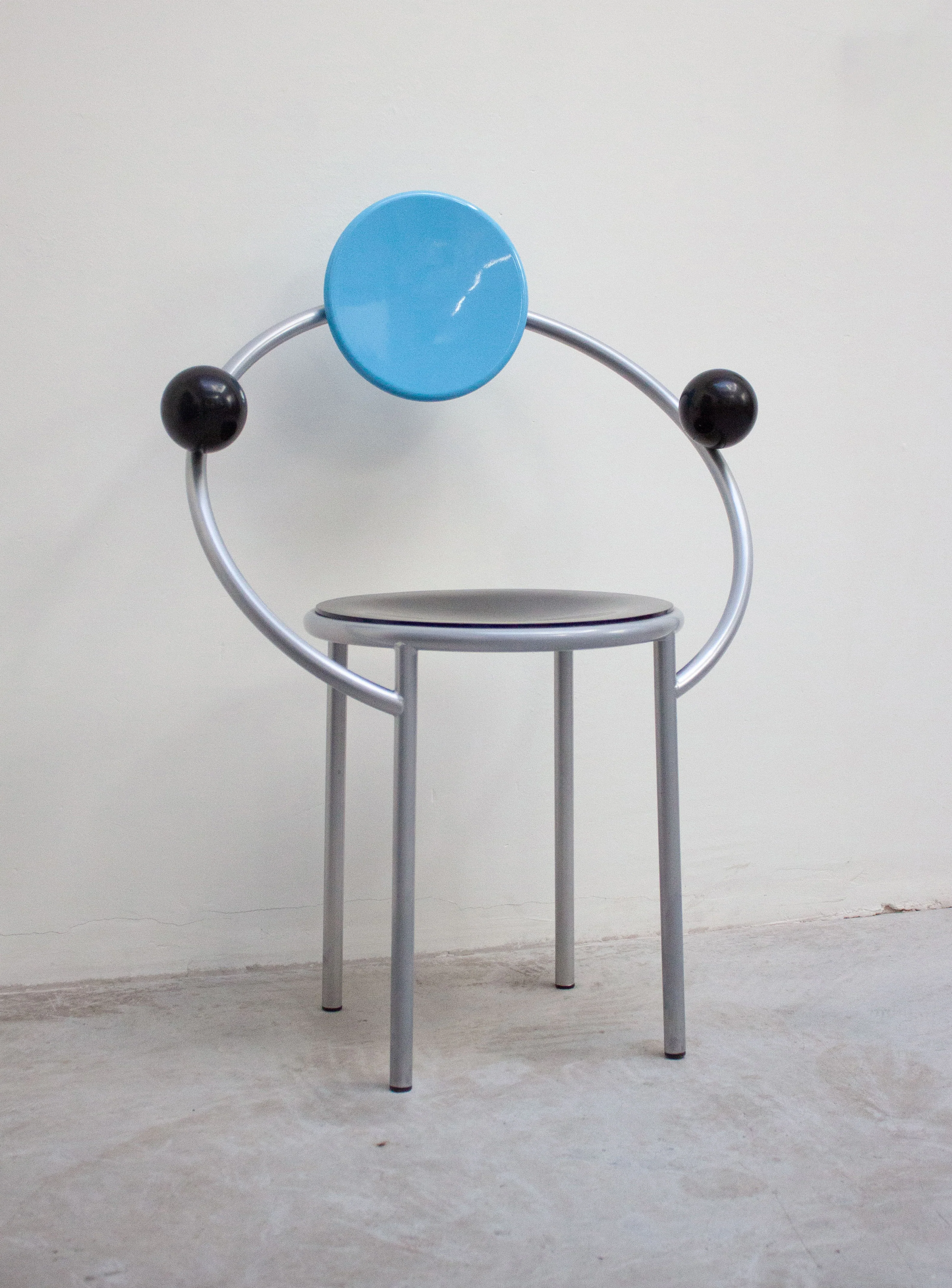 Memphis Milano First Chair by Michele De Lucchi - Image 10