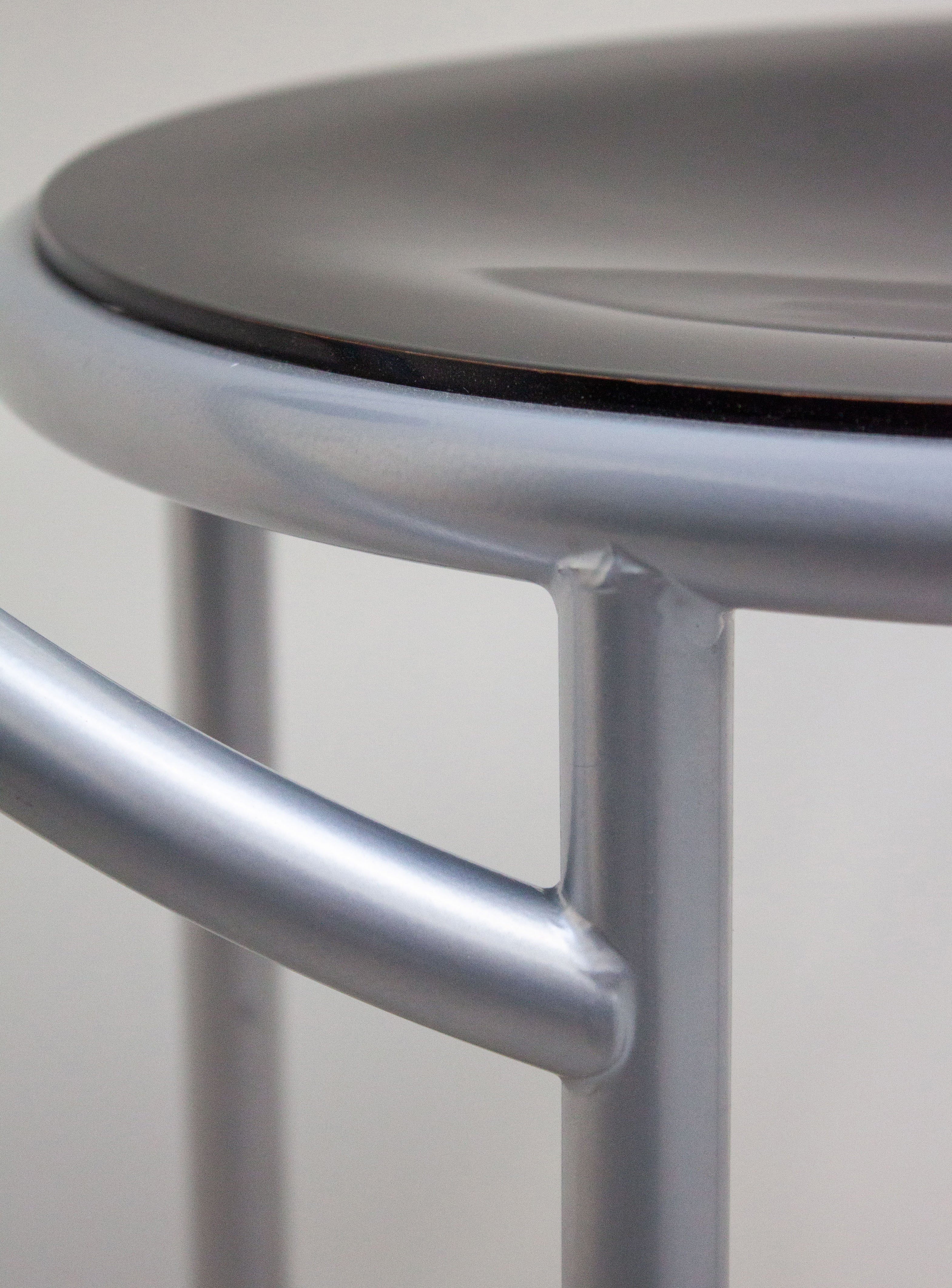 Memphis Milano First Chair by Michele De Lucchi - Image 12