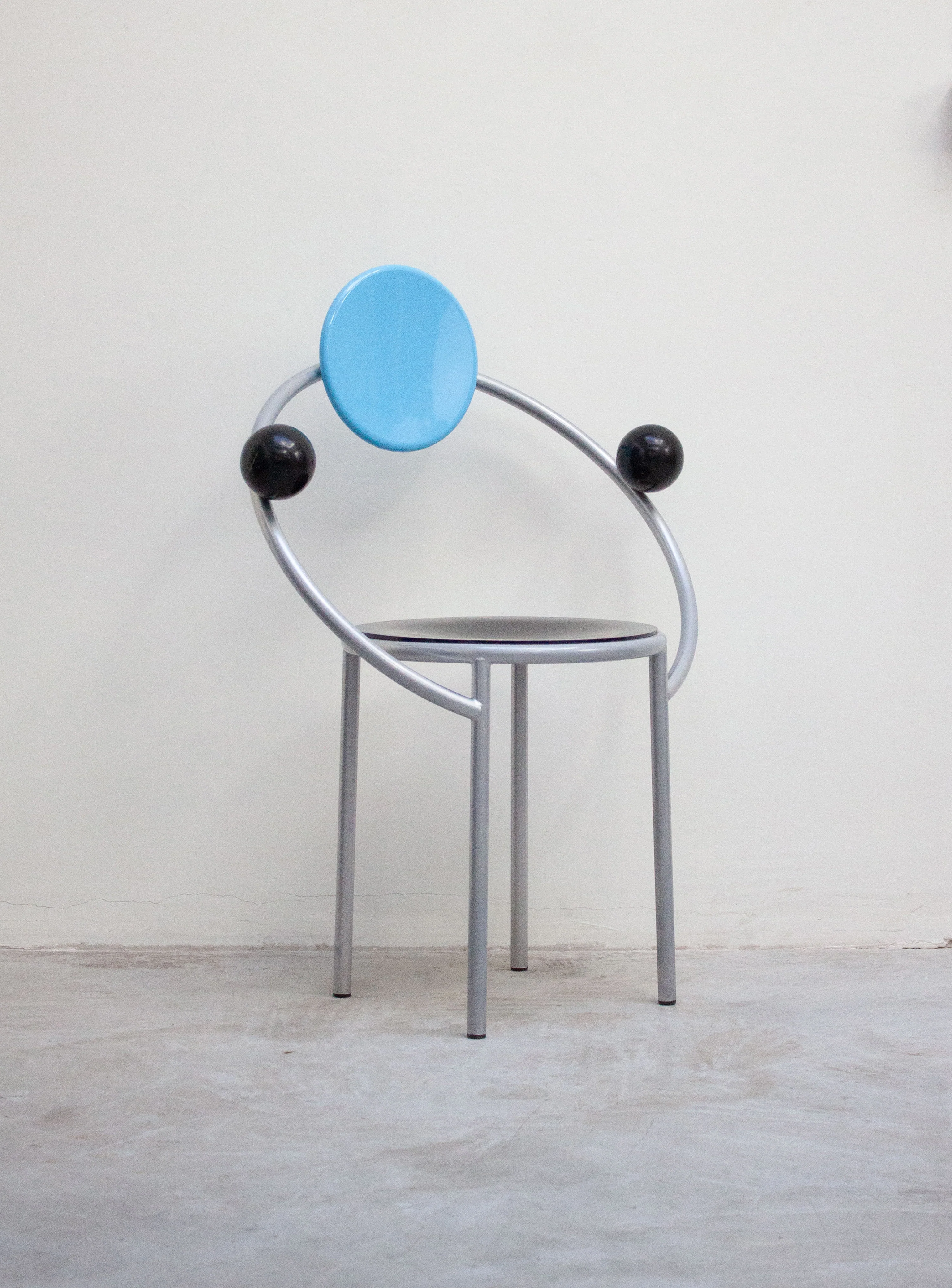 Memphis Milano First Chair by Michele De Lucchi - Image 18