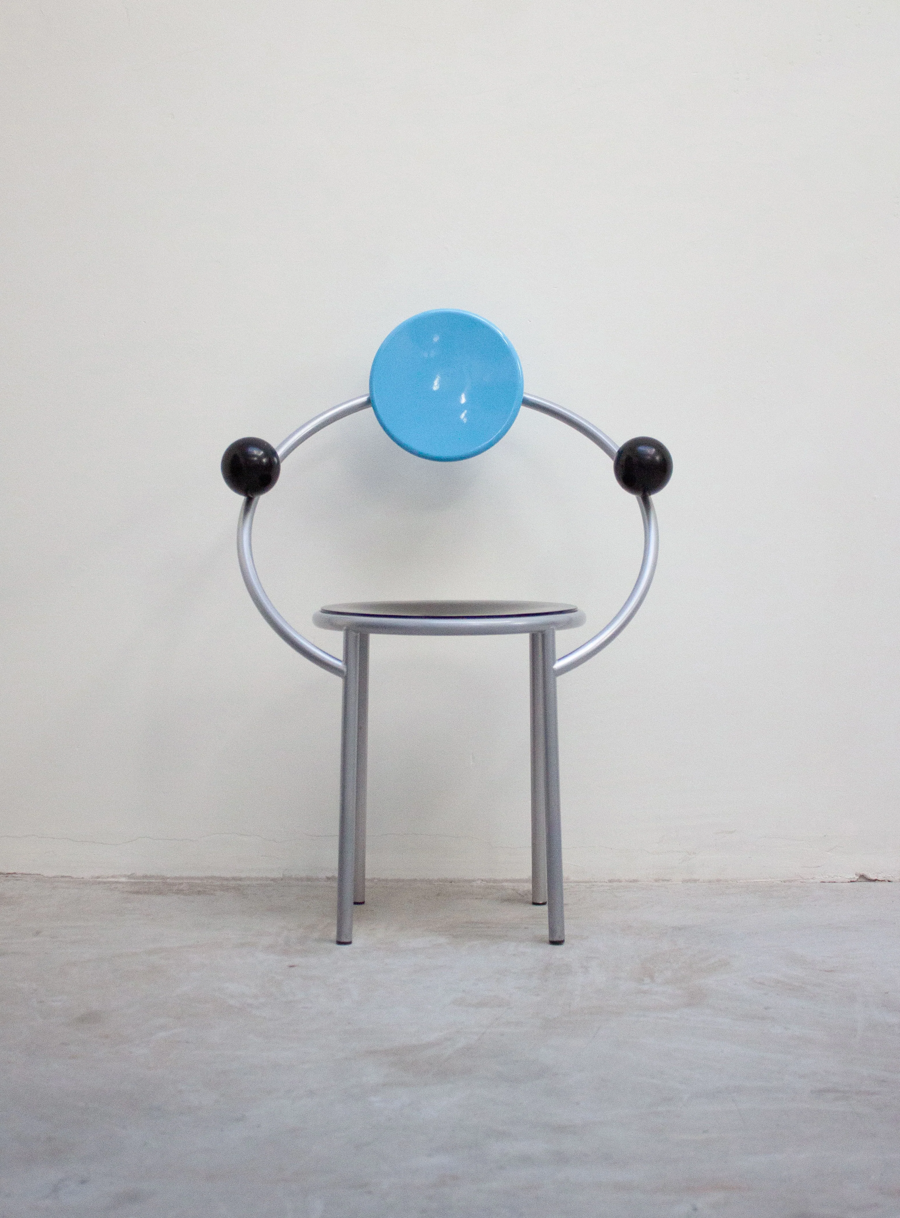 Memphis Milano First Chair by Michele De Lucchi - Image 2