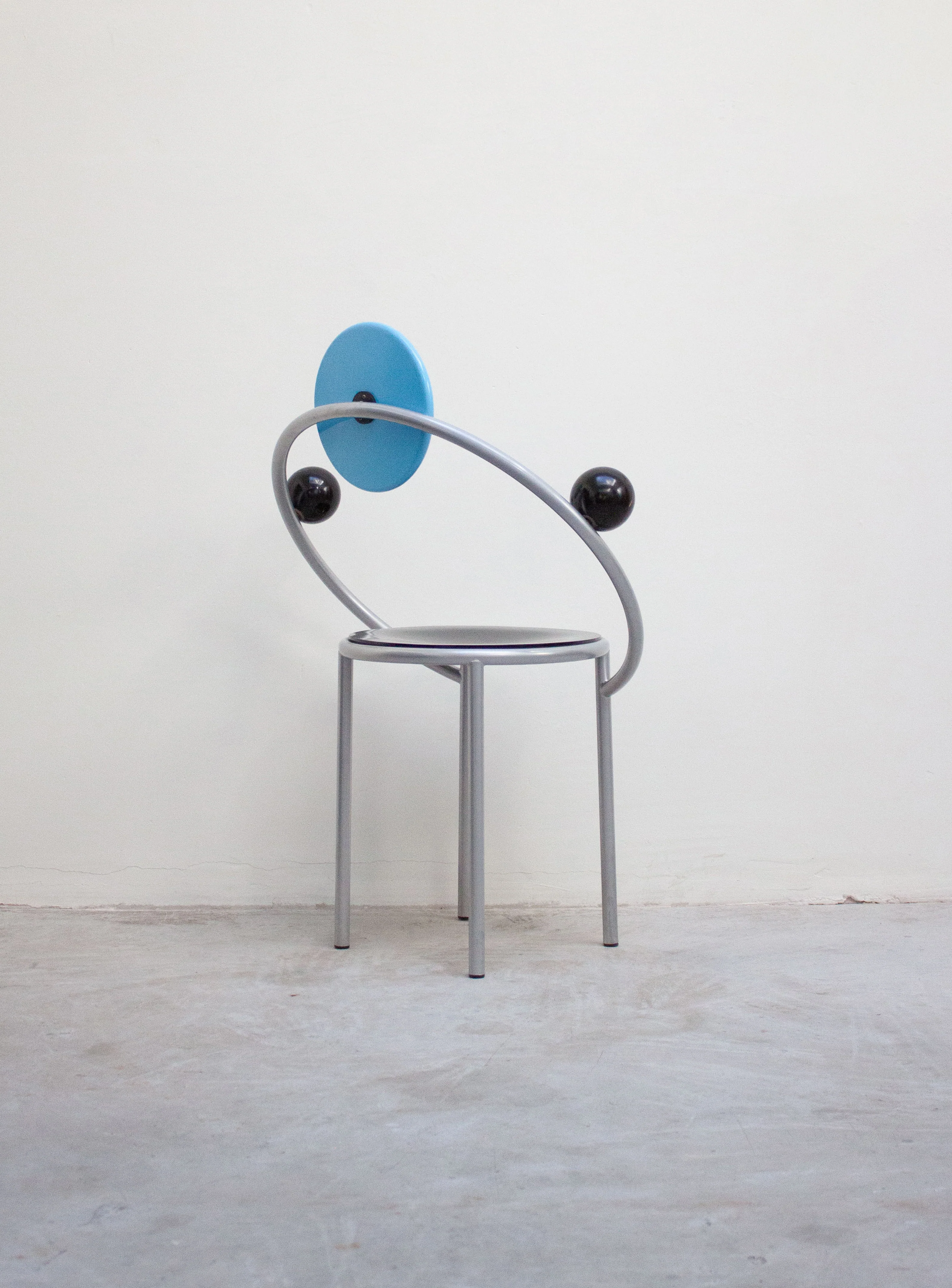 Memphis Milano First Chair by Michele De Lucchi - Image 21