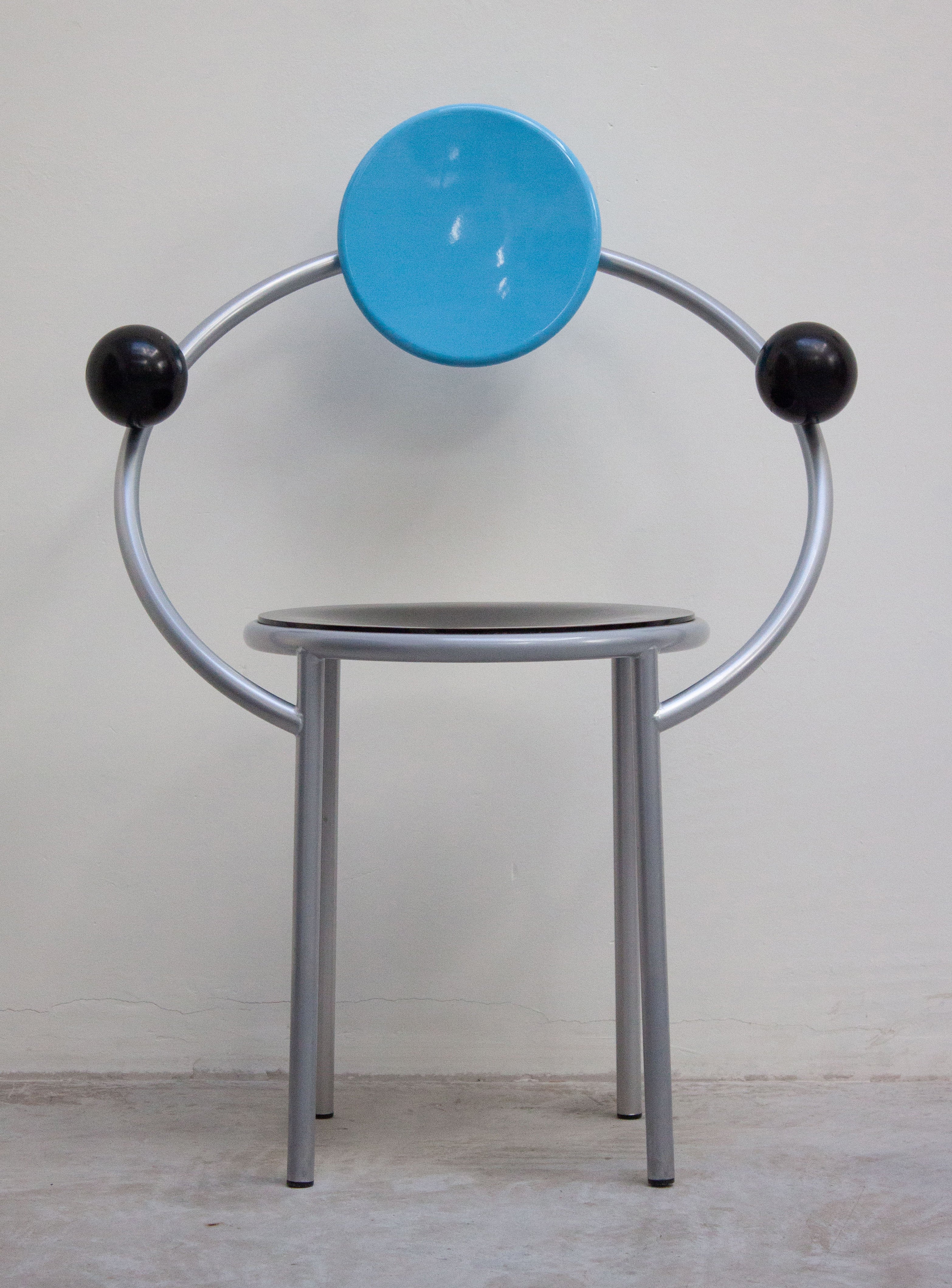 Memphis Milano First Chair by Michele De Lucchi - Image 4