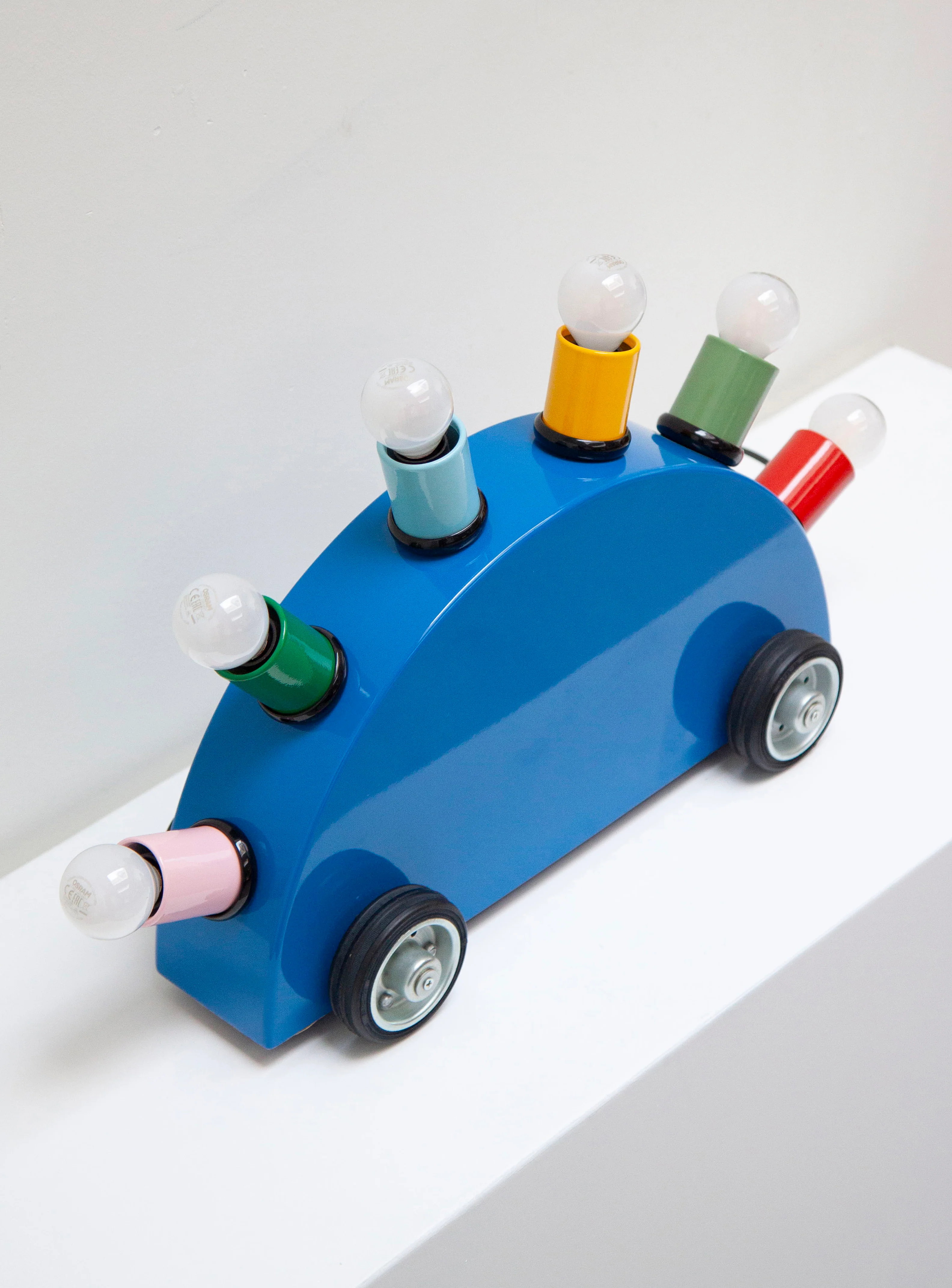 Memphis Milano Super Lamp by Martine Bedin - Image 8
