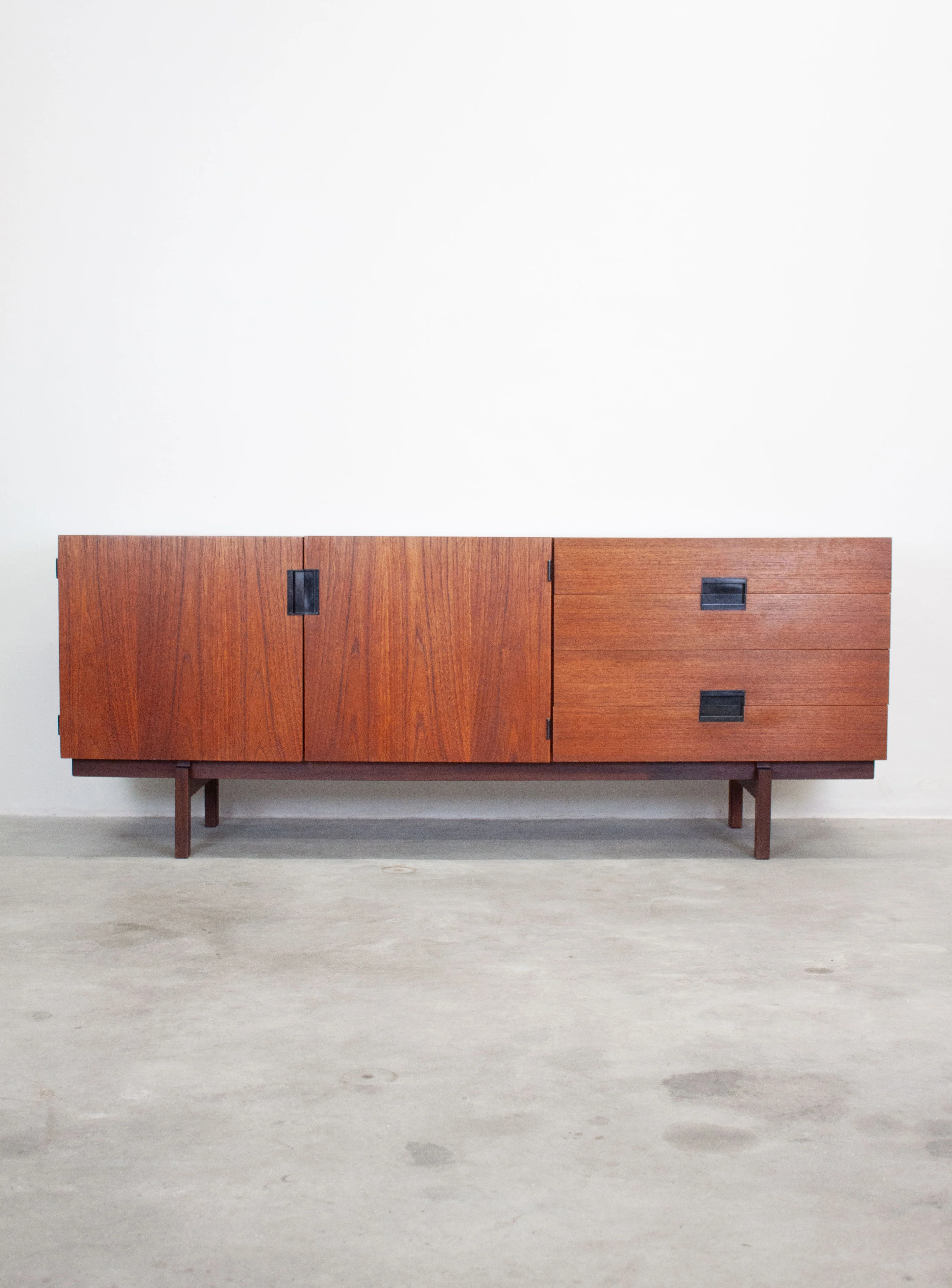 Pastoe DU04 Sideboard by Cees Braakman (Japanese Series)