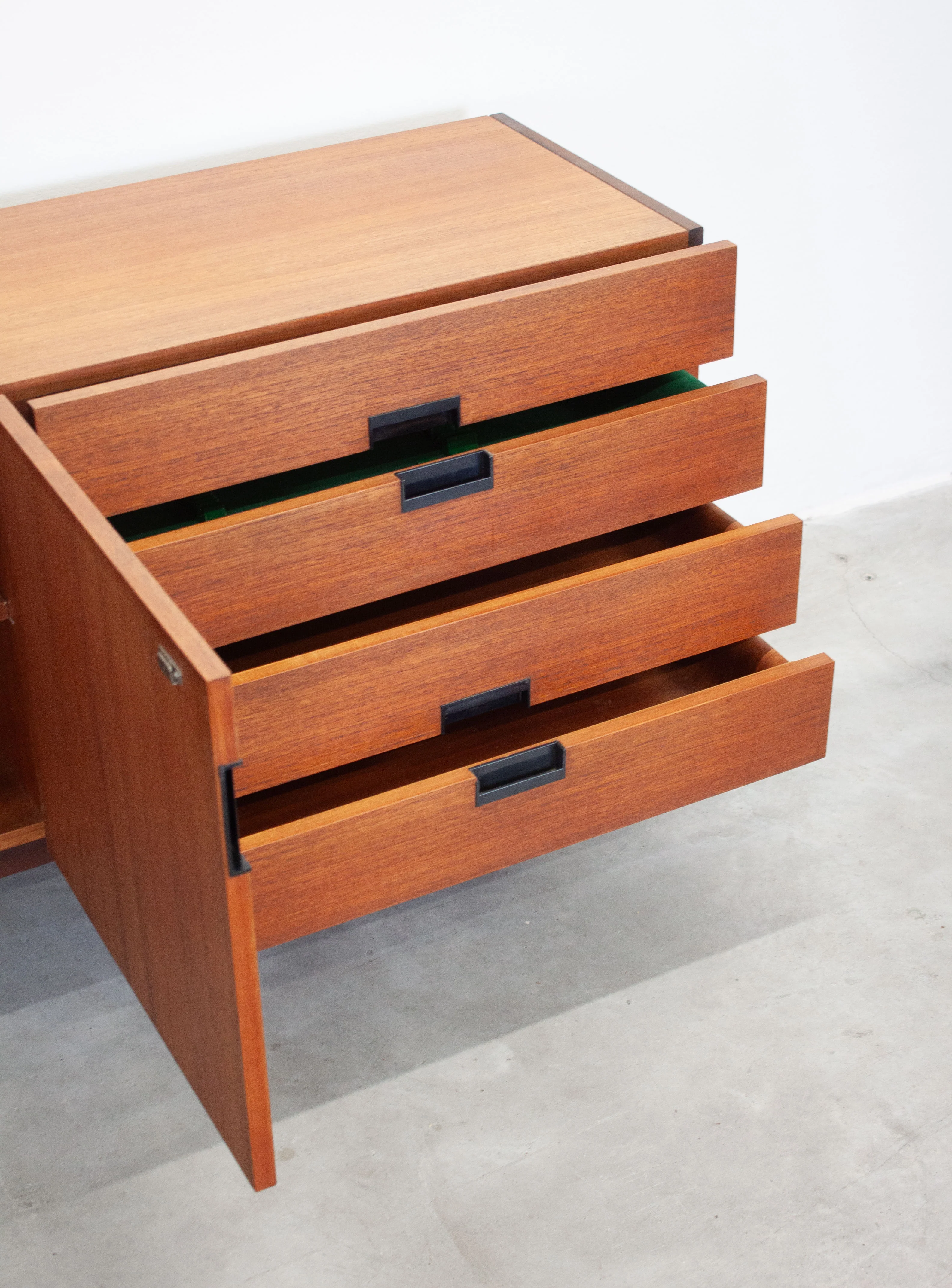 Pastoe DU04 Sideboard by Cees Braakman (Japanese Series) - Image 14