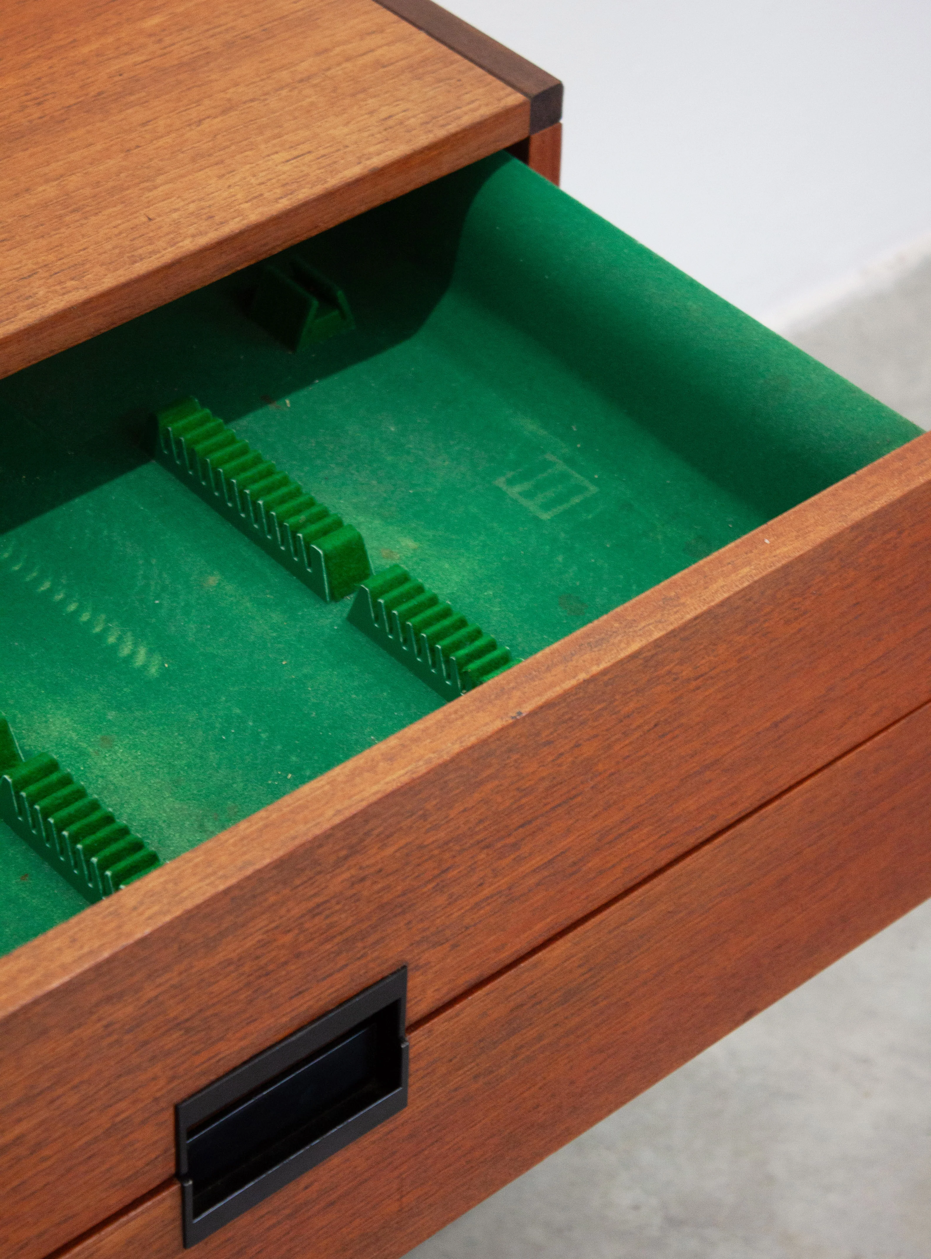Pastoe DU04 Sideboard by Cees Braakman (Japanese Series) - Image 19