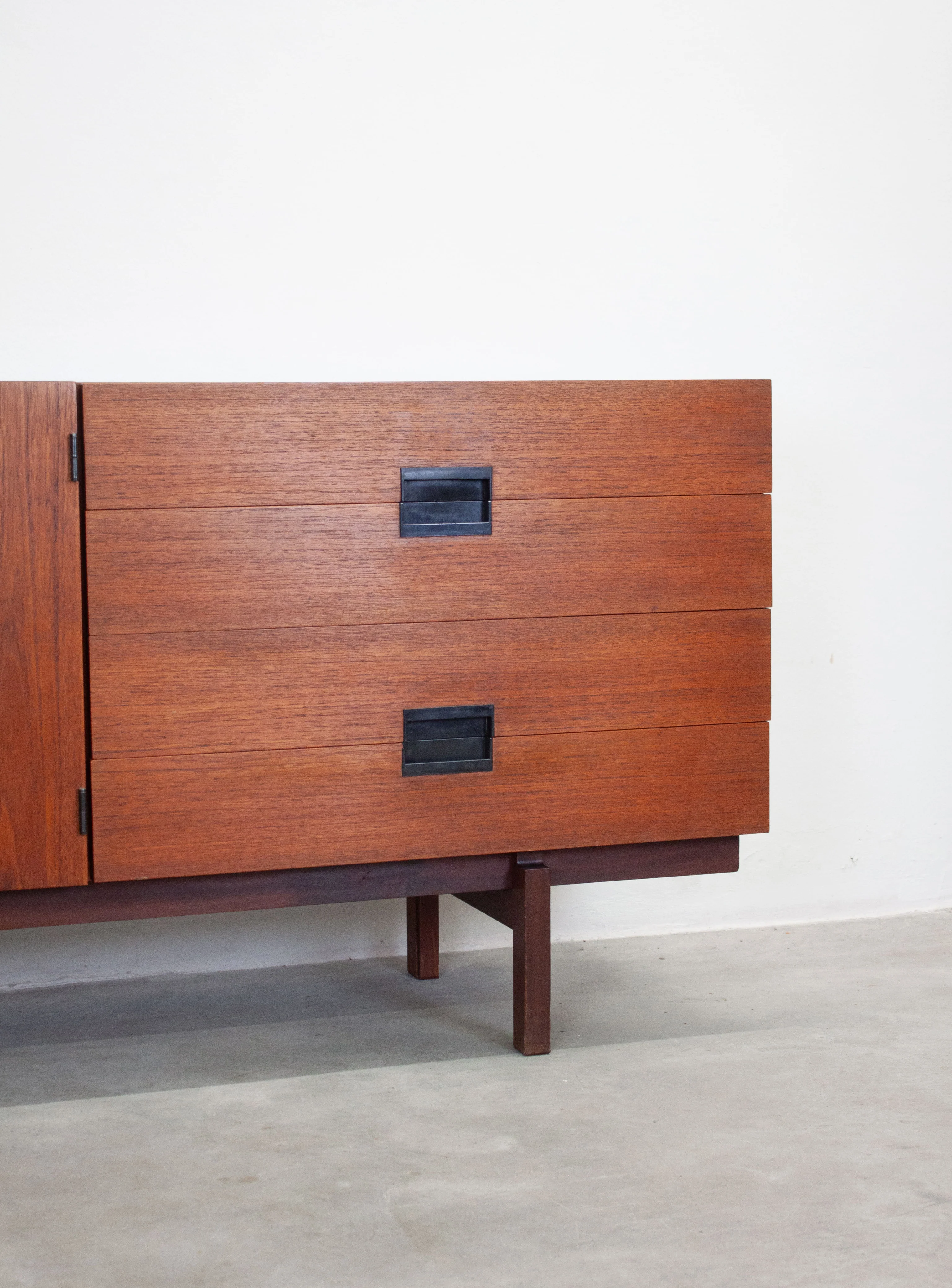 Pastoe DU04 Sideboard by Cees Braakman (Japanese Series) - Image 3