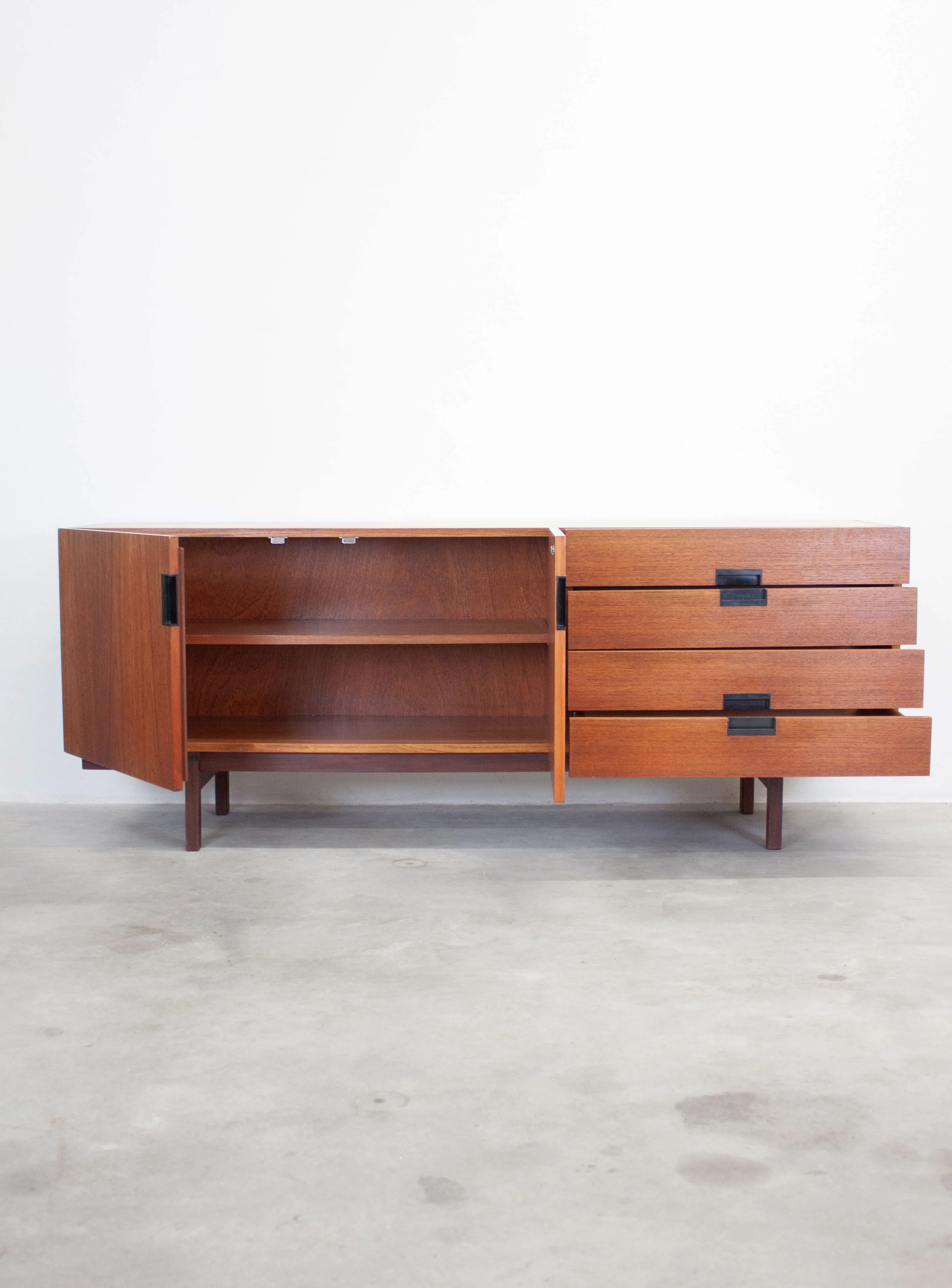 Pastoe DU04 Sideboard by Cees Braakman (Japanese Series) - Image 5