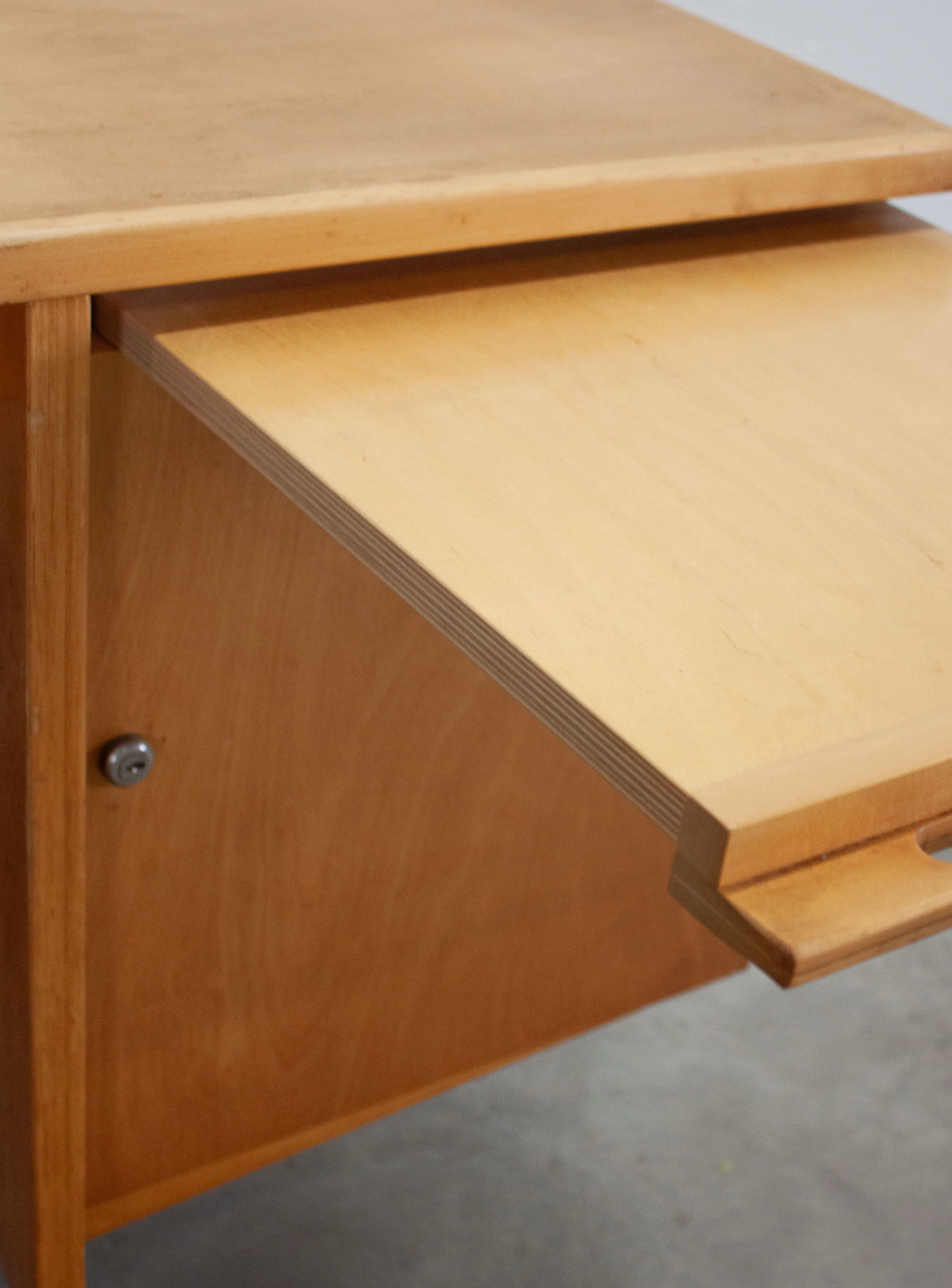 Pastoe EB04 Desk by Cees Braakman - Image 18