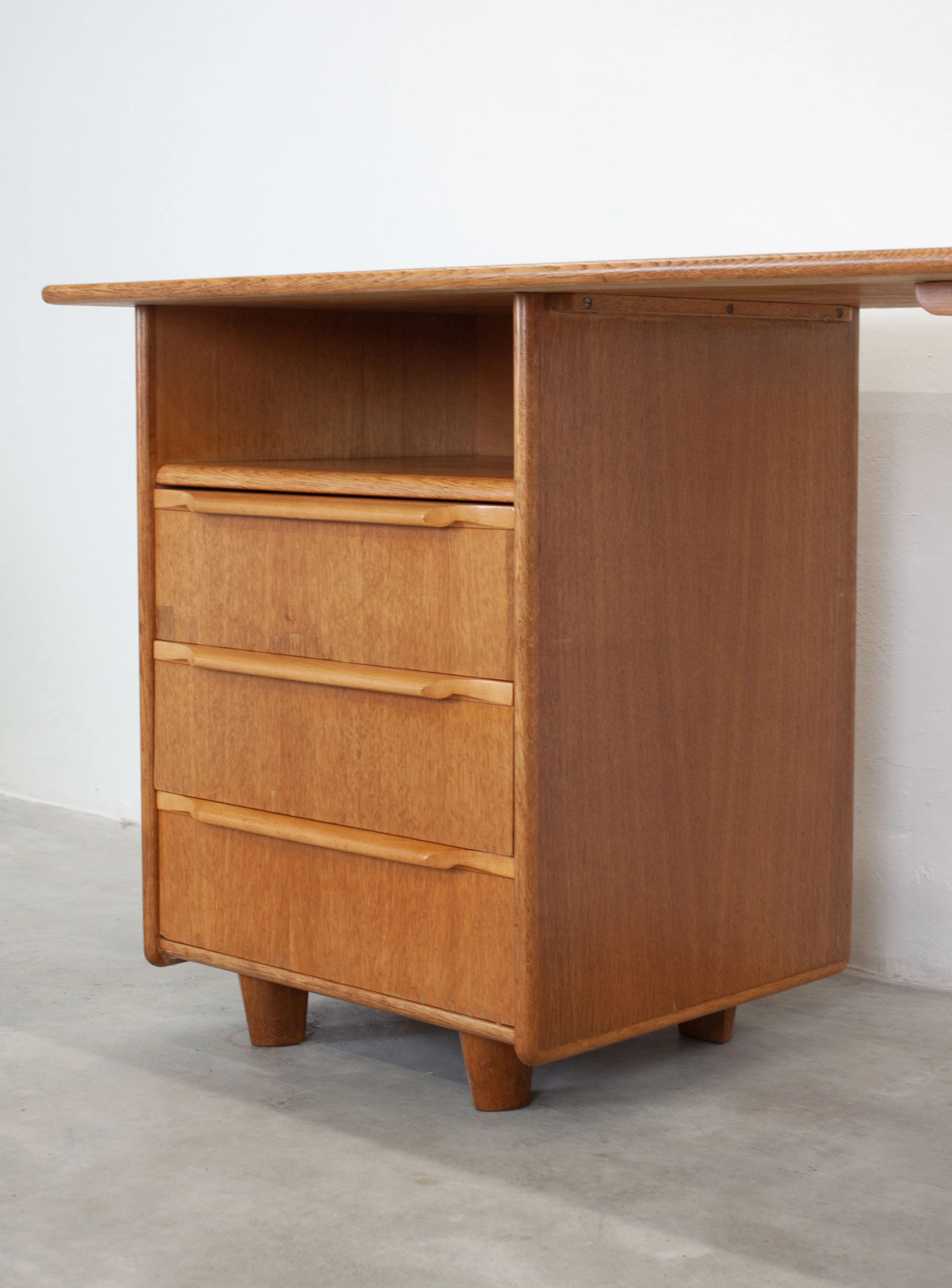 Pastoe EE02 Desk by Cees Braakman - Image 15