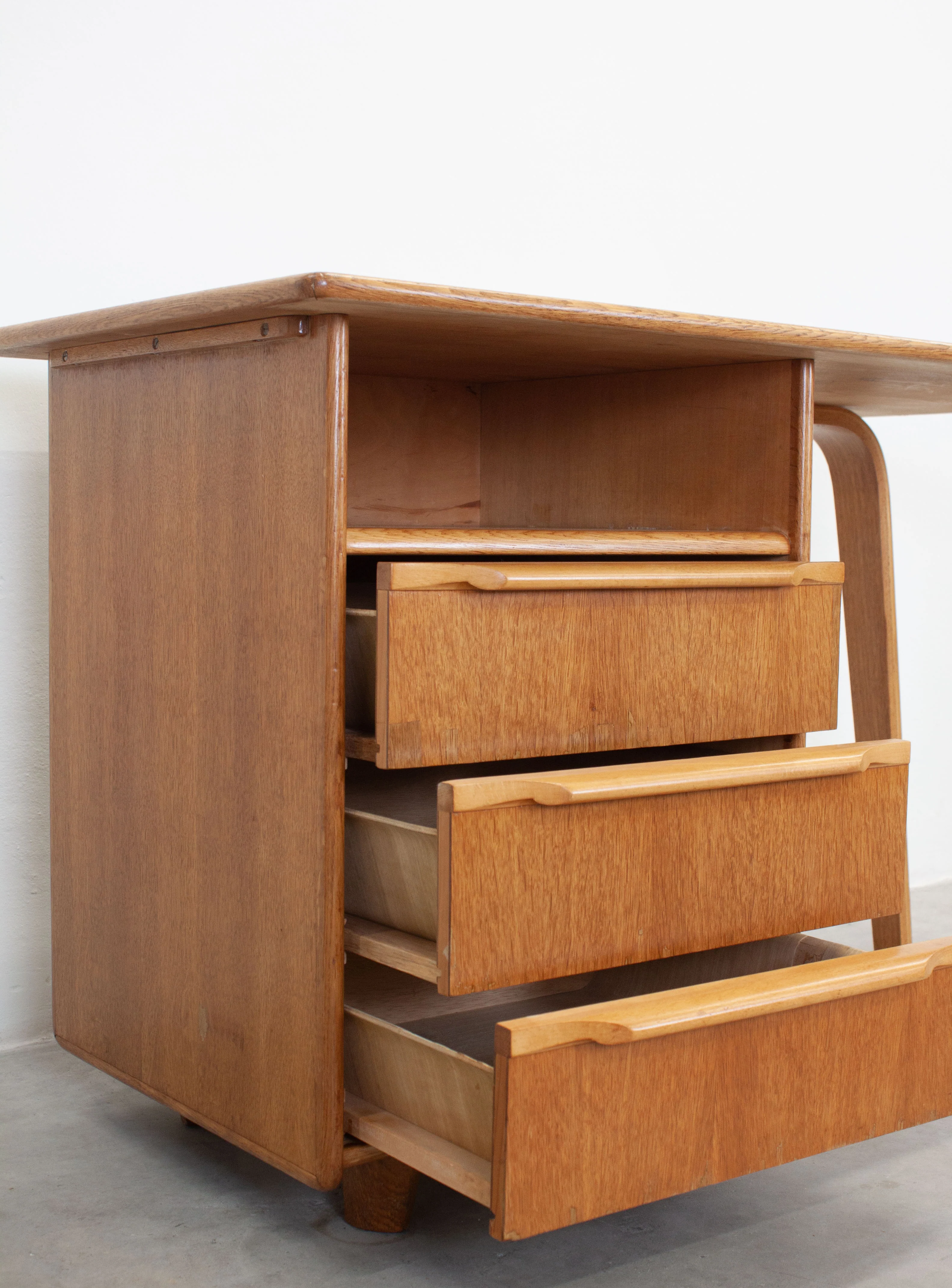 Pastoe EE02 Desk by Cees Braakman - Image 8