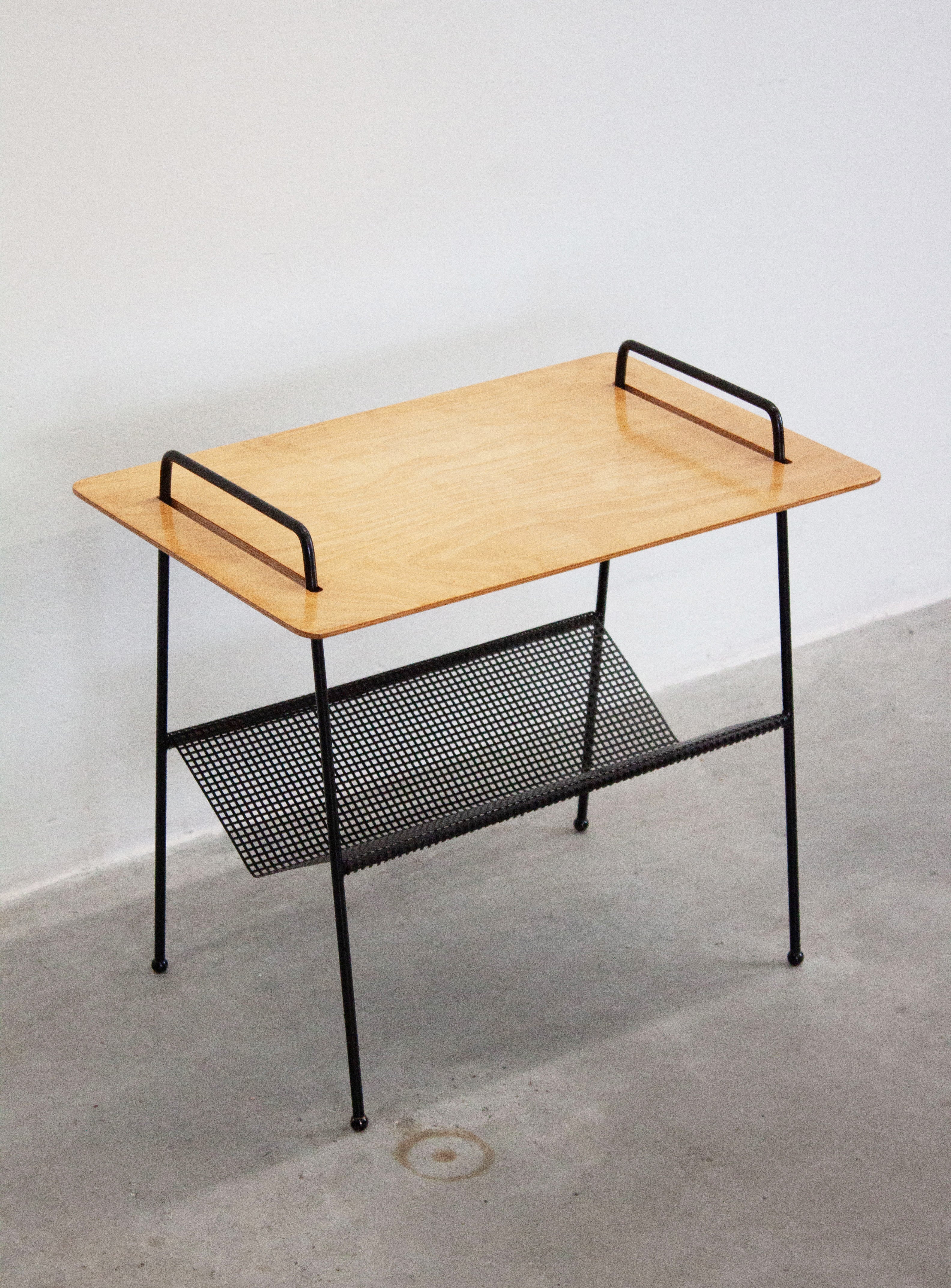 Pastoe TM04 Side Table with Magazine Rack by Cees Braakman - Image 10