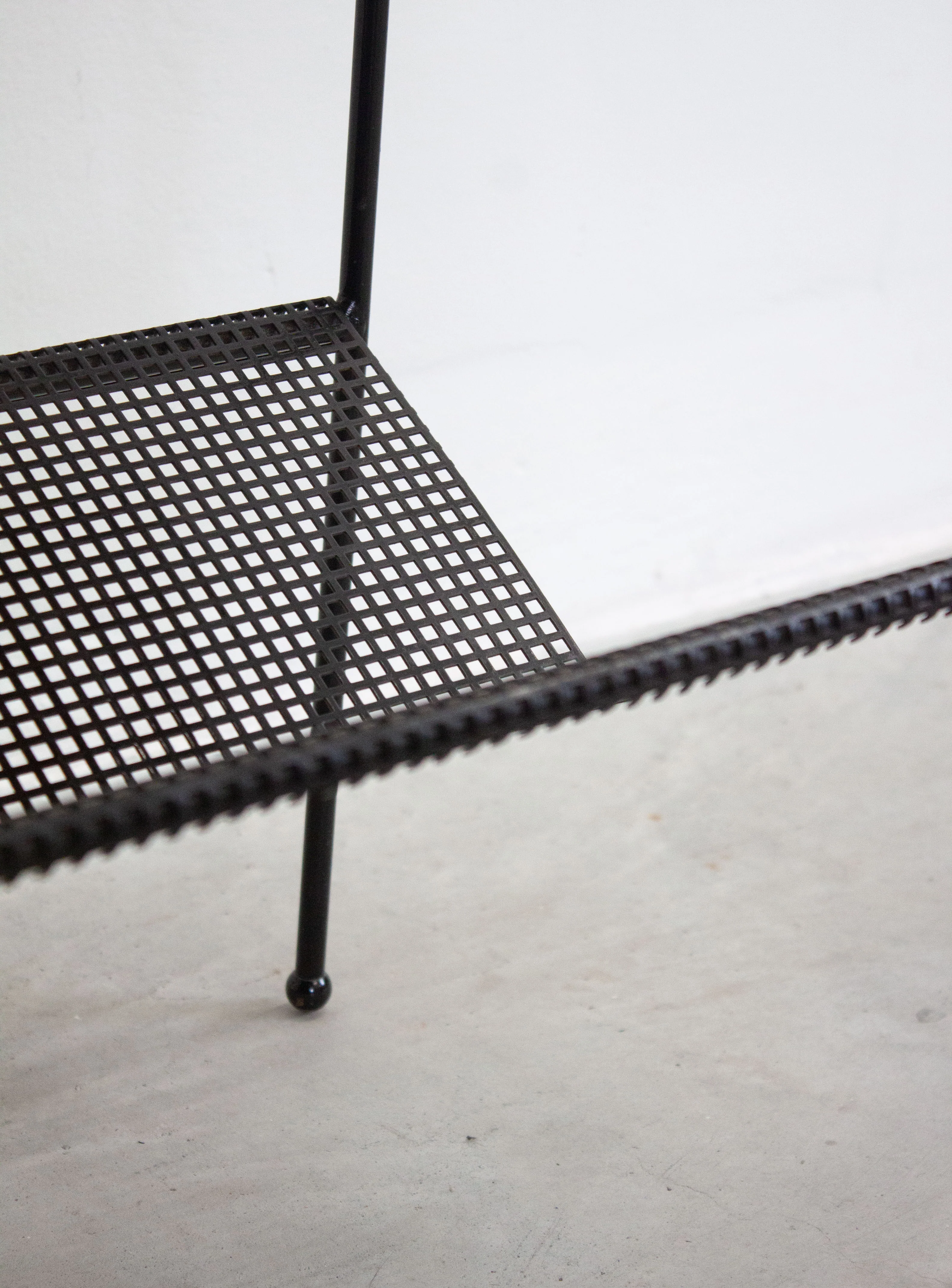Pastoe TM04 Side Table with Magazine Rack by Cees Braakman - Image 16