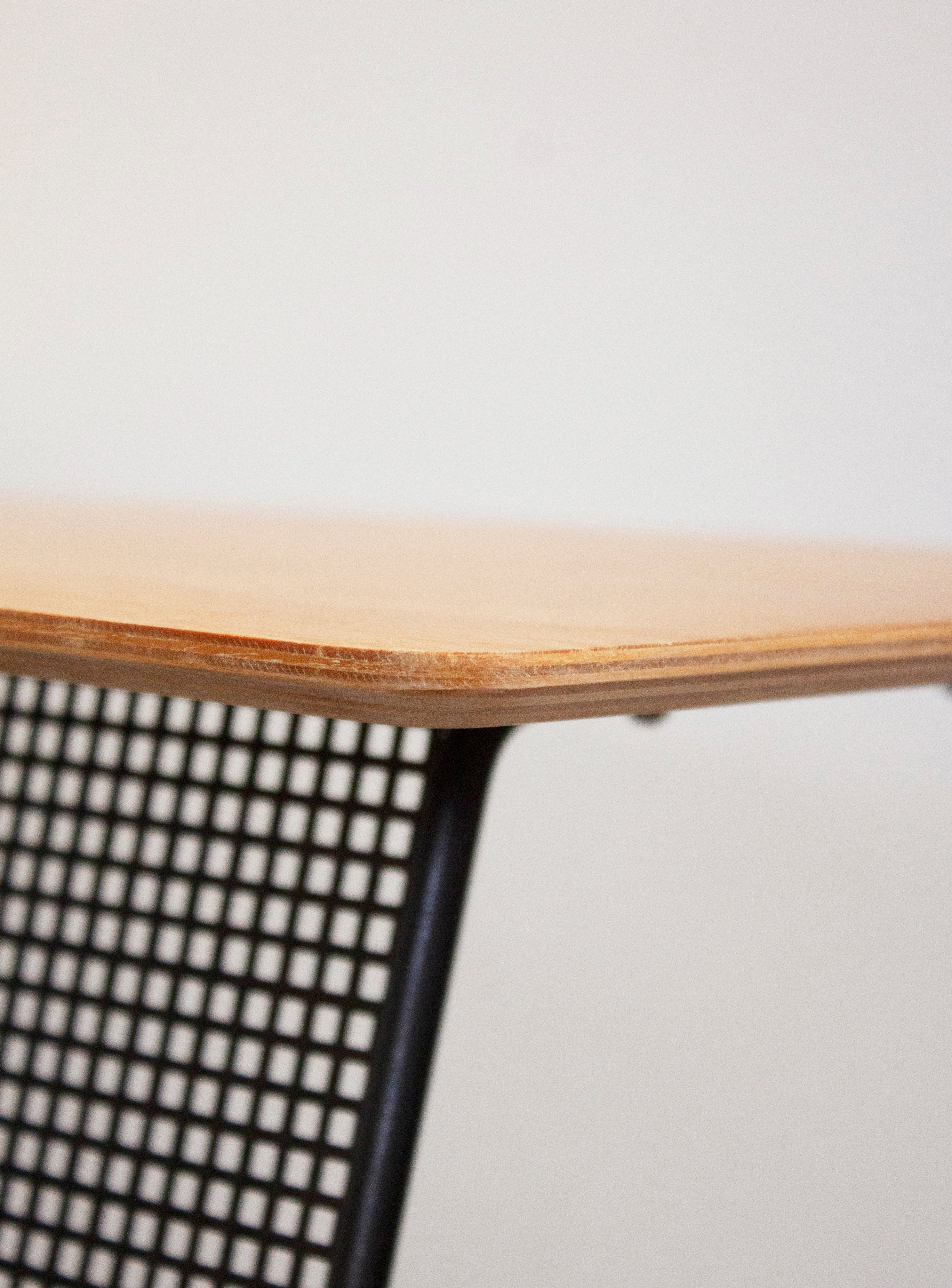 Pastoe TM05 Side Table with Magazine Rack by Cees Braakman - Image 23
