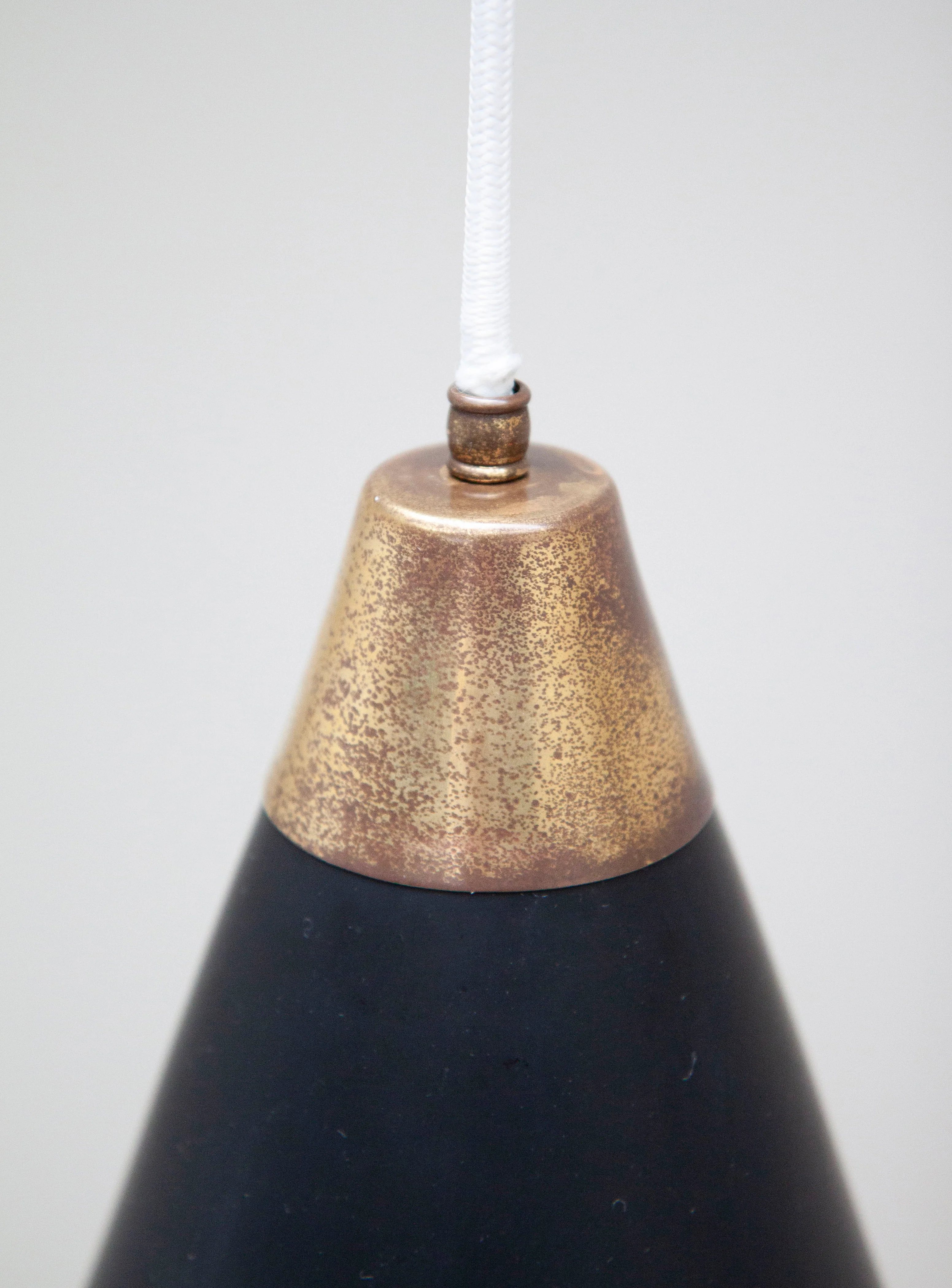 Pendant Lamp with Stars (Brass/Black) - Image 10