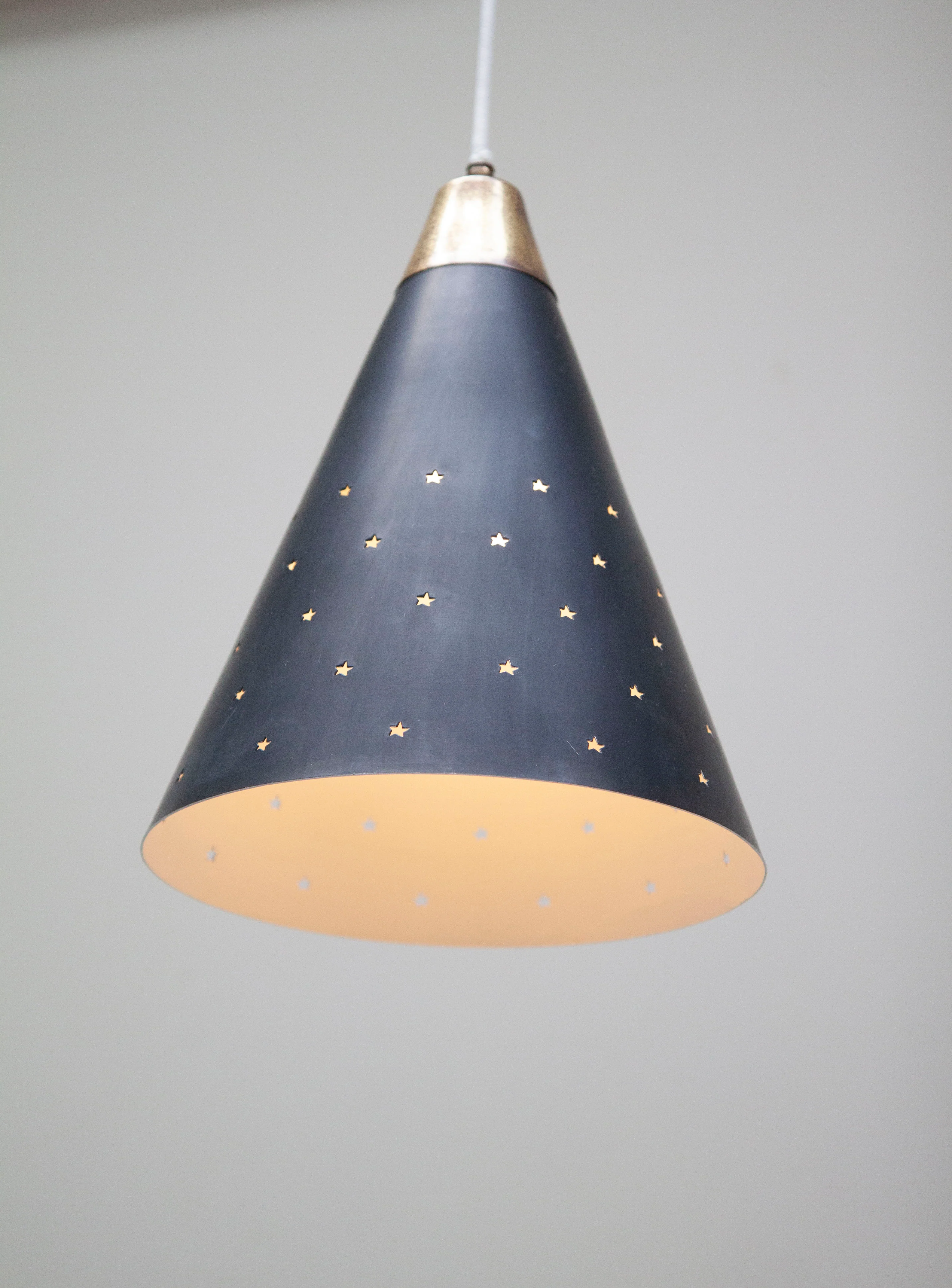 Pendant Lamp with Stars (Brass/Black) - Image 4