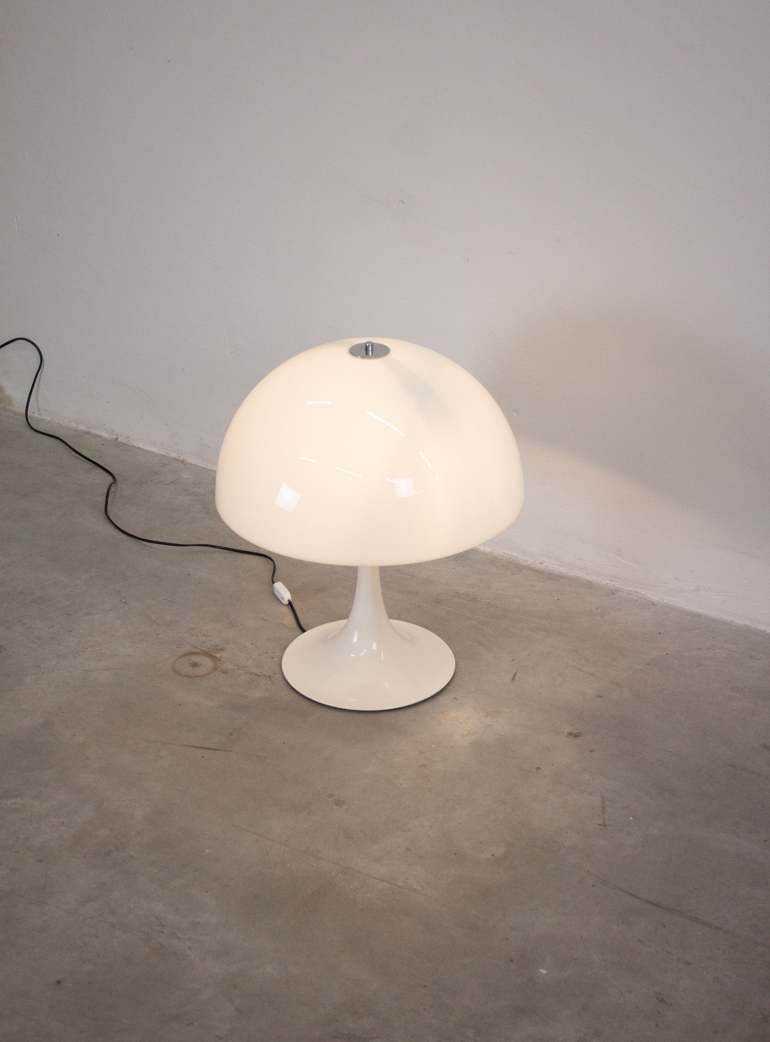 Raak Amsterdam Mushroom Lamp (White) - Image 7