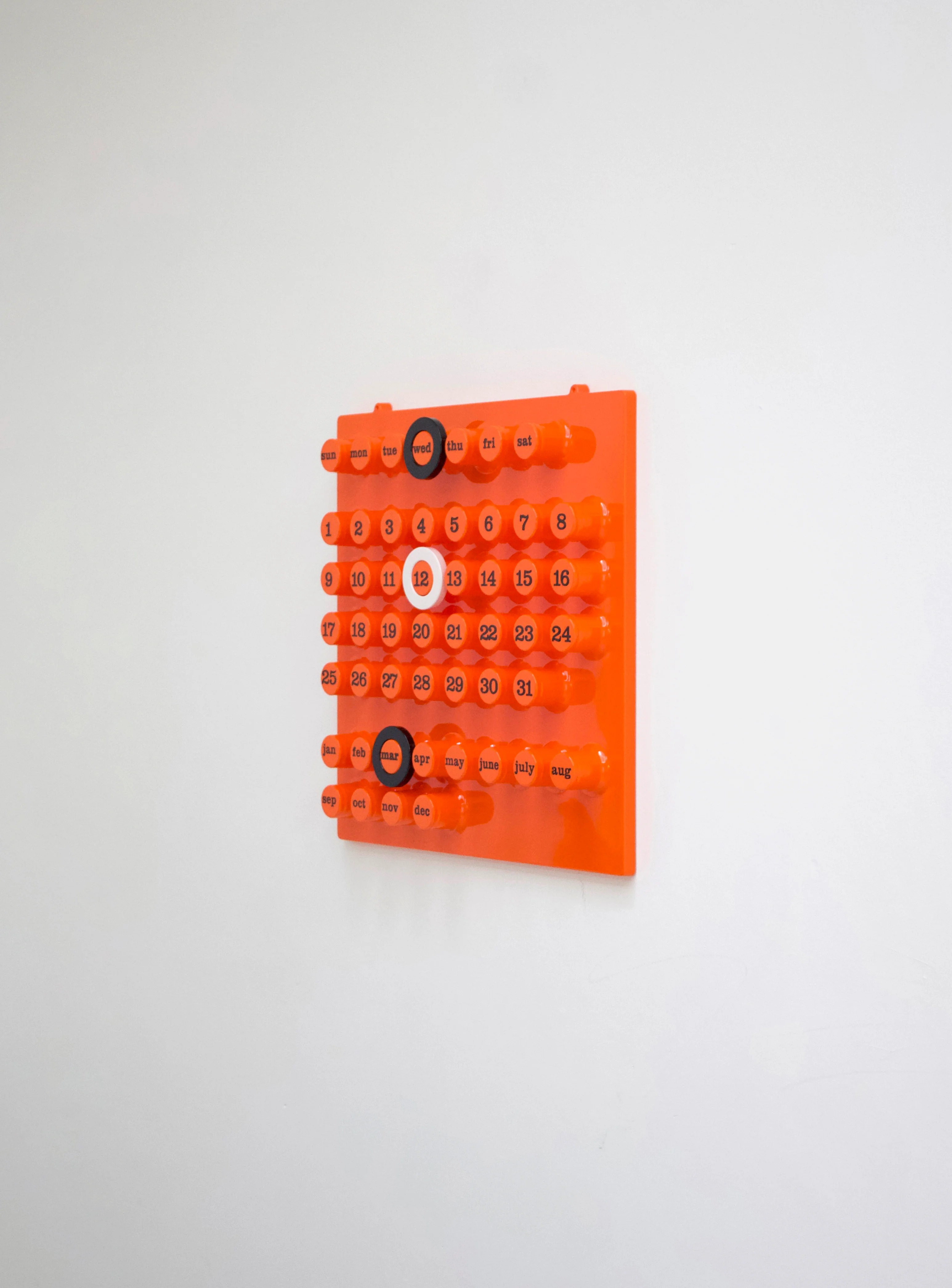 Ring-A-Date Perpetual Calendar by Giorgio Della Beffa (Orange) - Image 4
